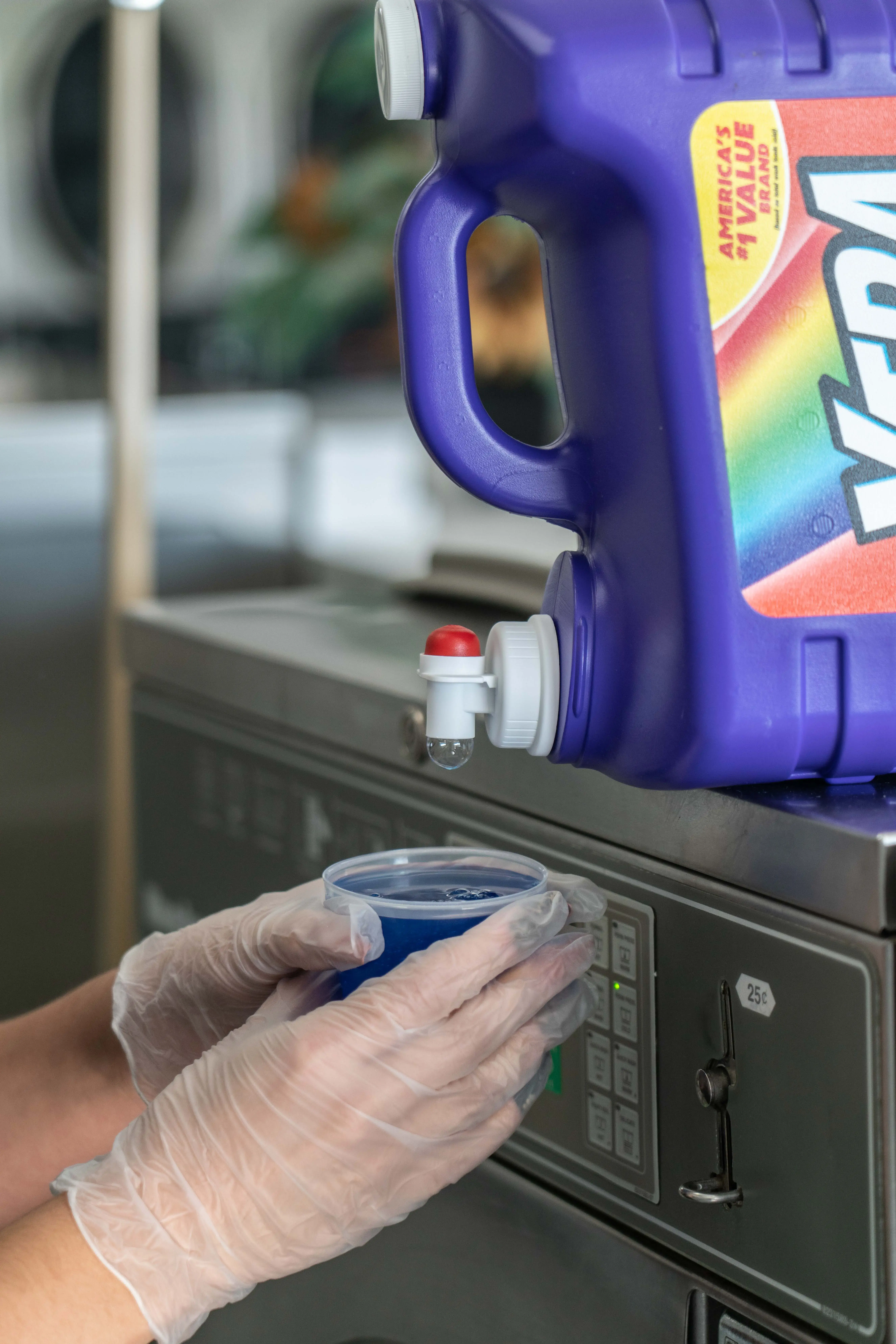 Warner Super Clean Laundry - Image 7