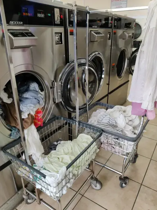 Wasco Clean Coin Laundry - Image 12