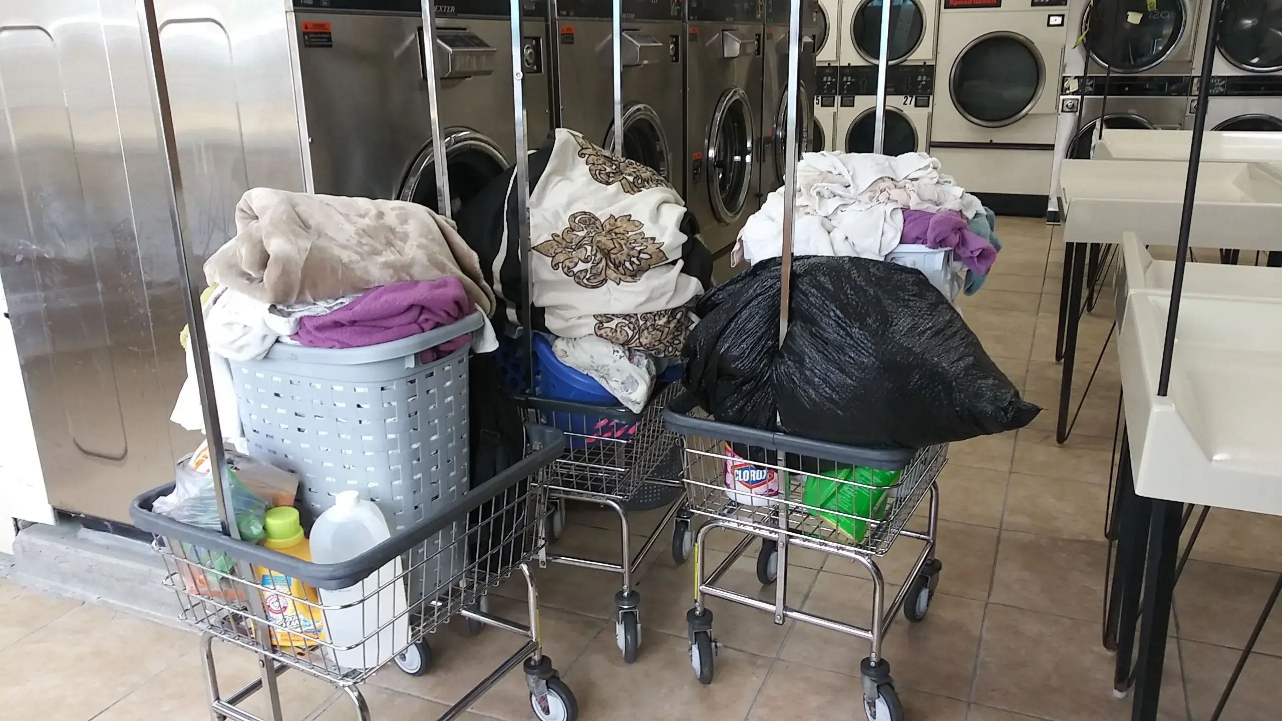 Wasco Clean Coin Laundry - Image 19