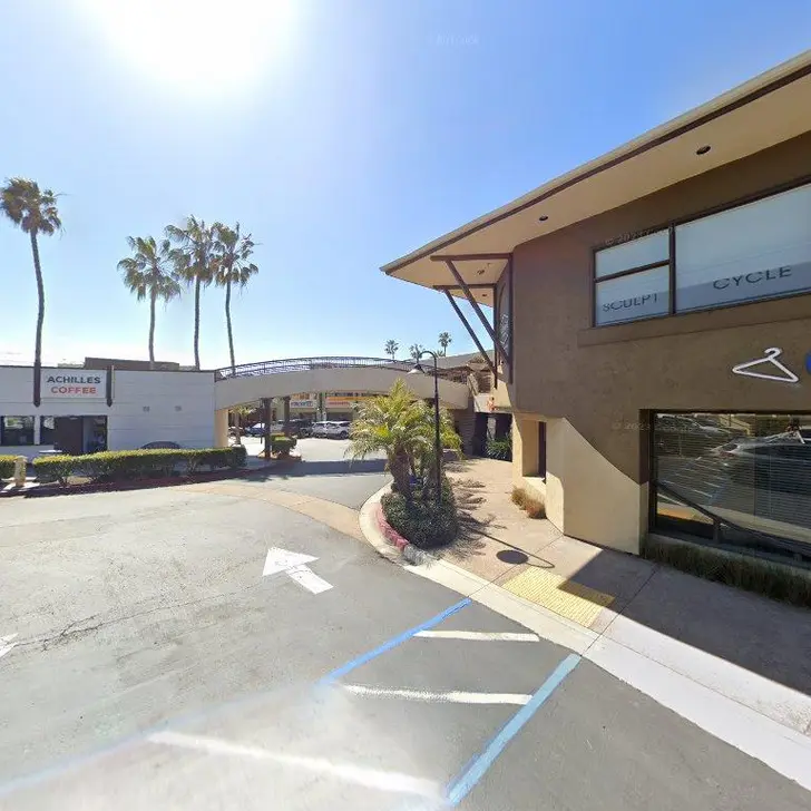 WASH 101 Eco-Friendly Dry Cleaners and Laundry thumbnail 13