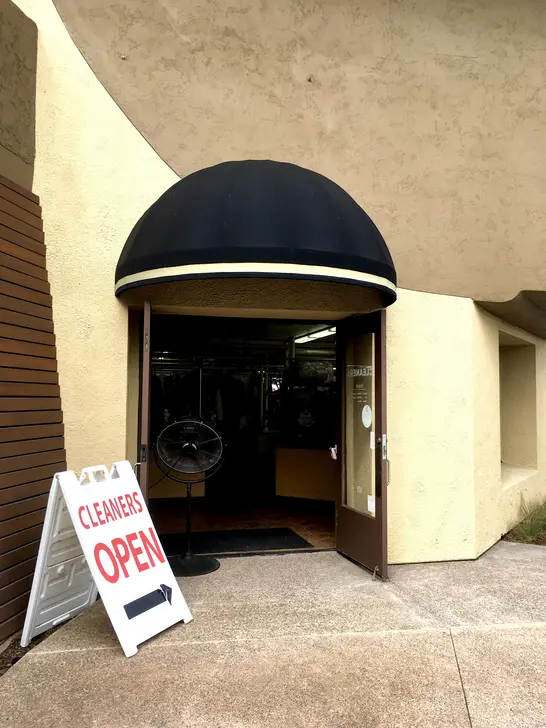 WASH 101 Eco-Friendly Dry Cleaners and Laundry - Image 8