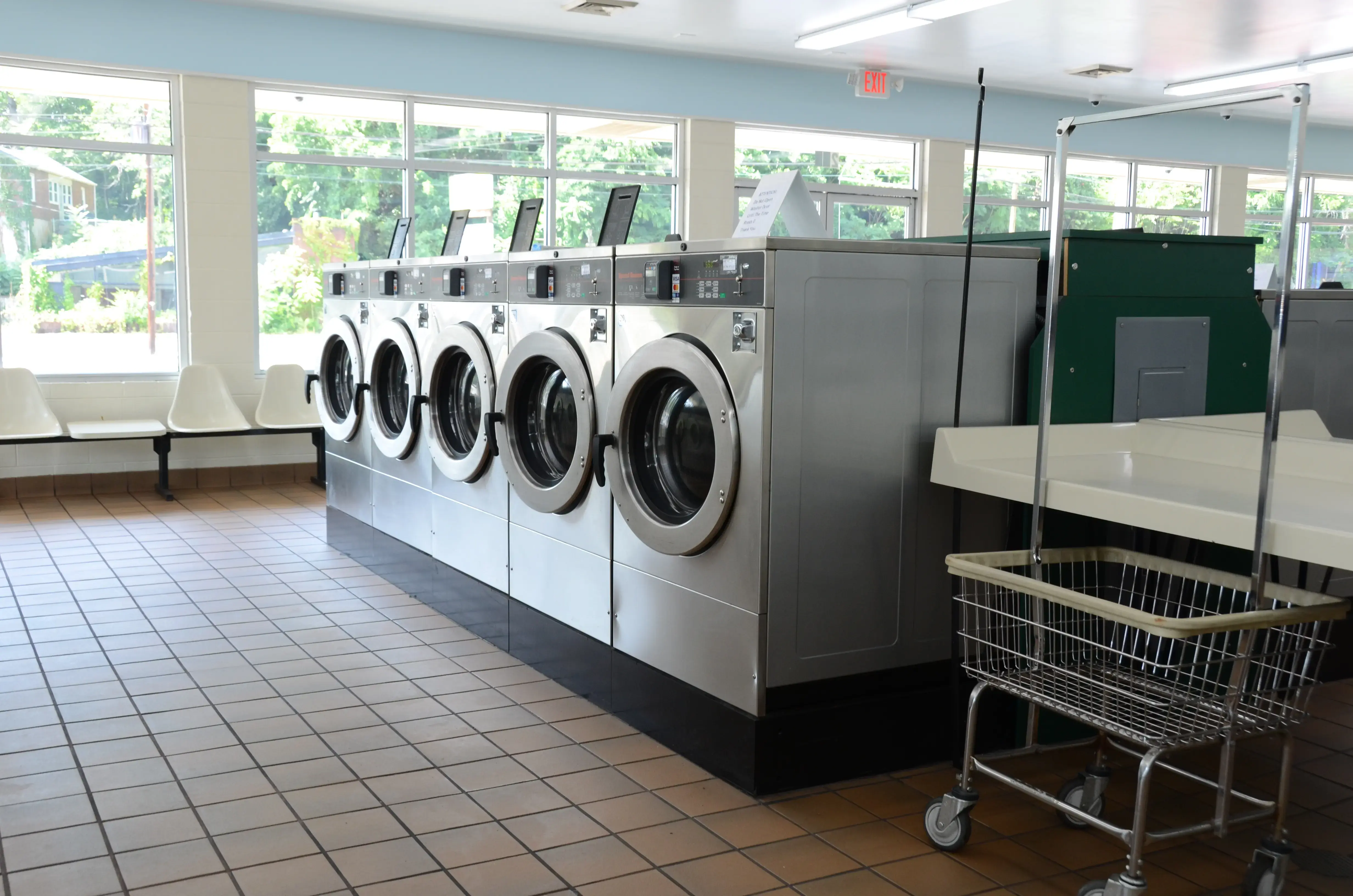 Wash-A-Teria - Image 2