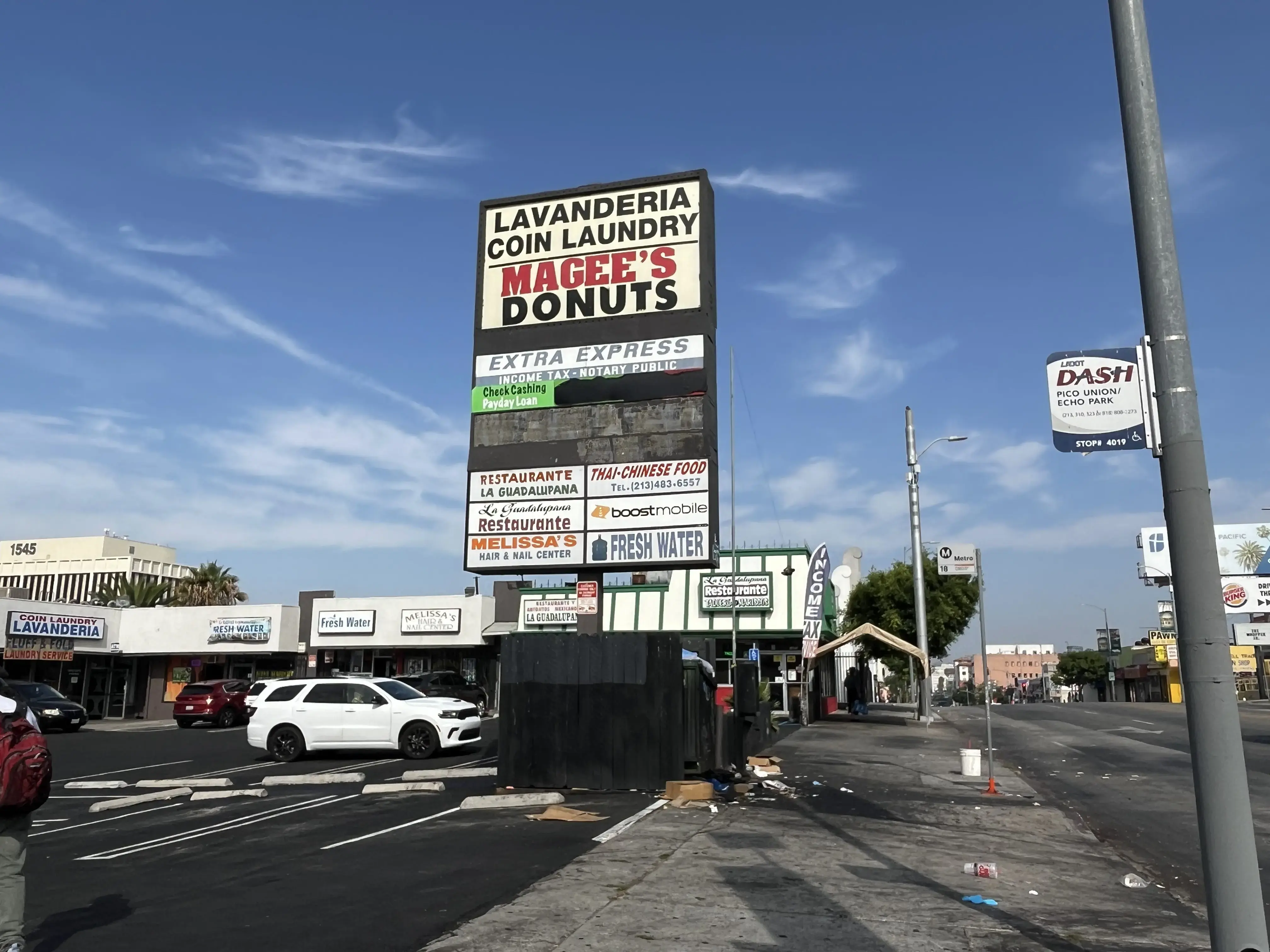 Wash and Fold Laundromat - Image 10