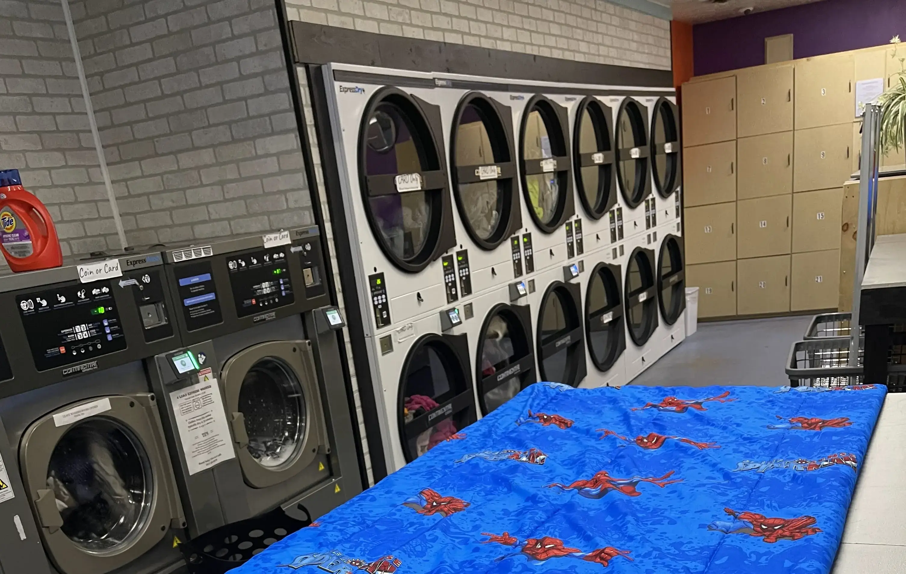 Wash and Play Laundromat location
