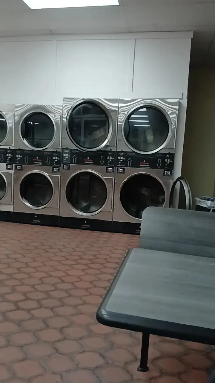 Wash Around the Clock - Image 11