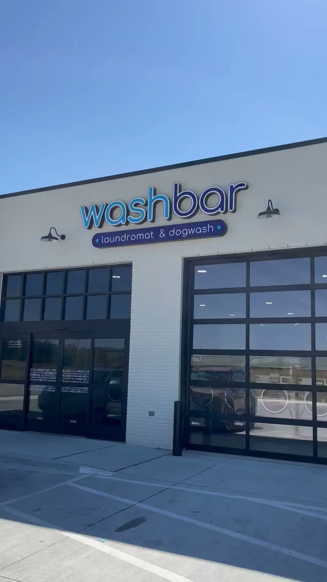 Wash Bar Laundromat and Wash & Fold - Image 2