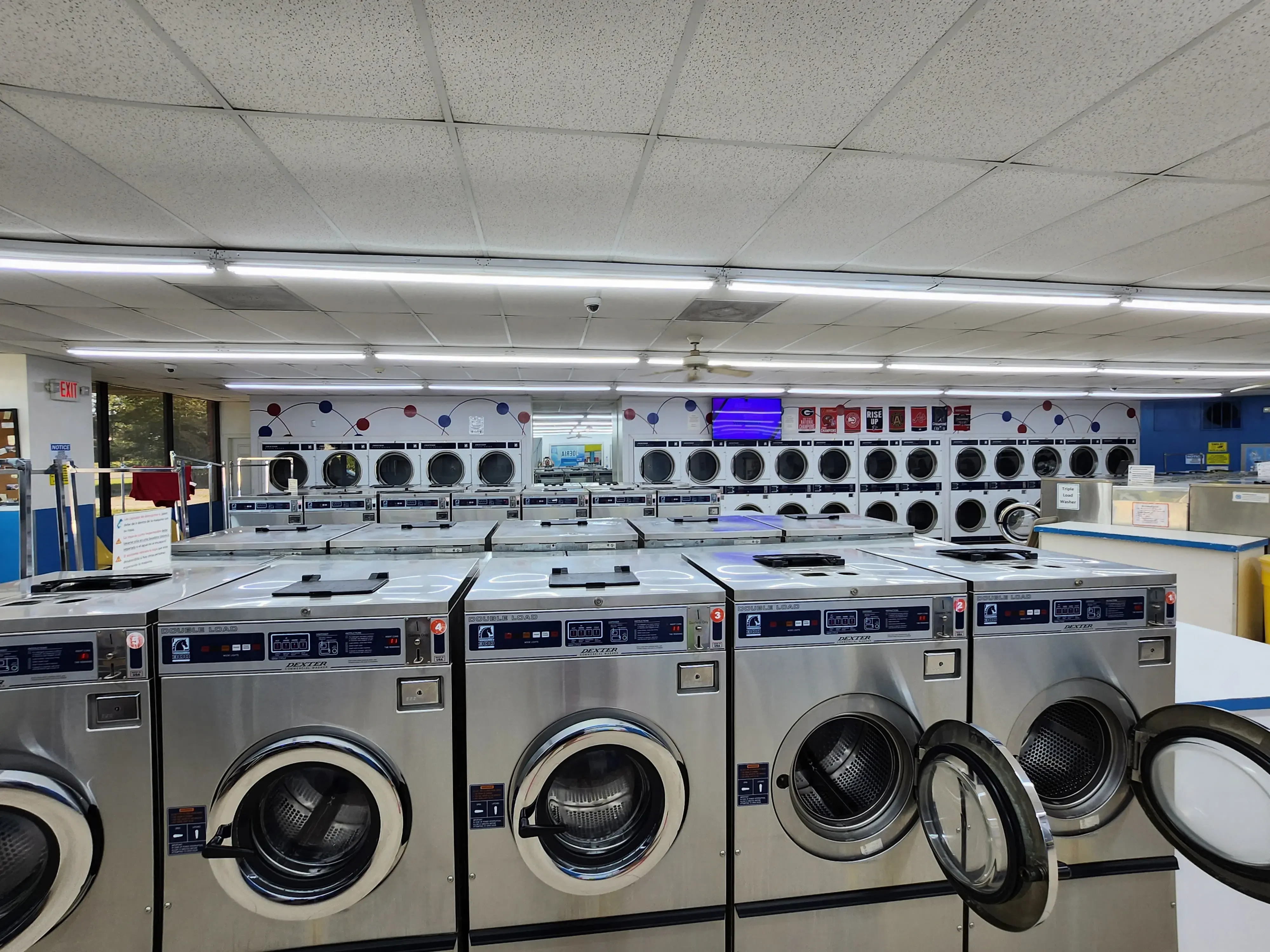 Wash Bowl Coin Laundromat - Lavanderia - Wash House location