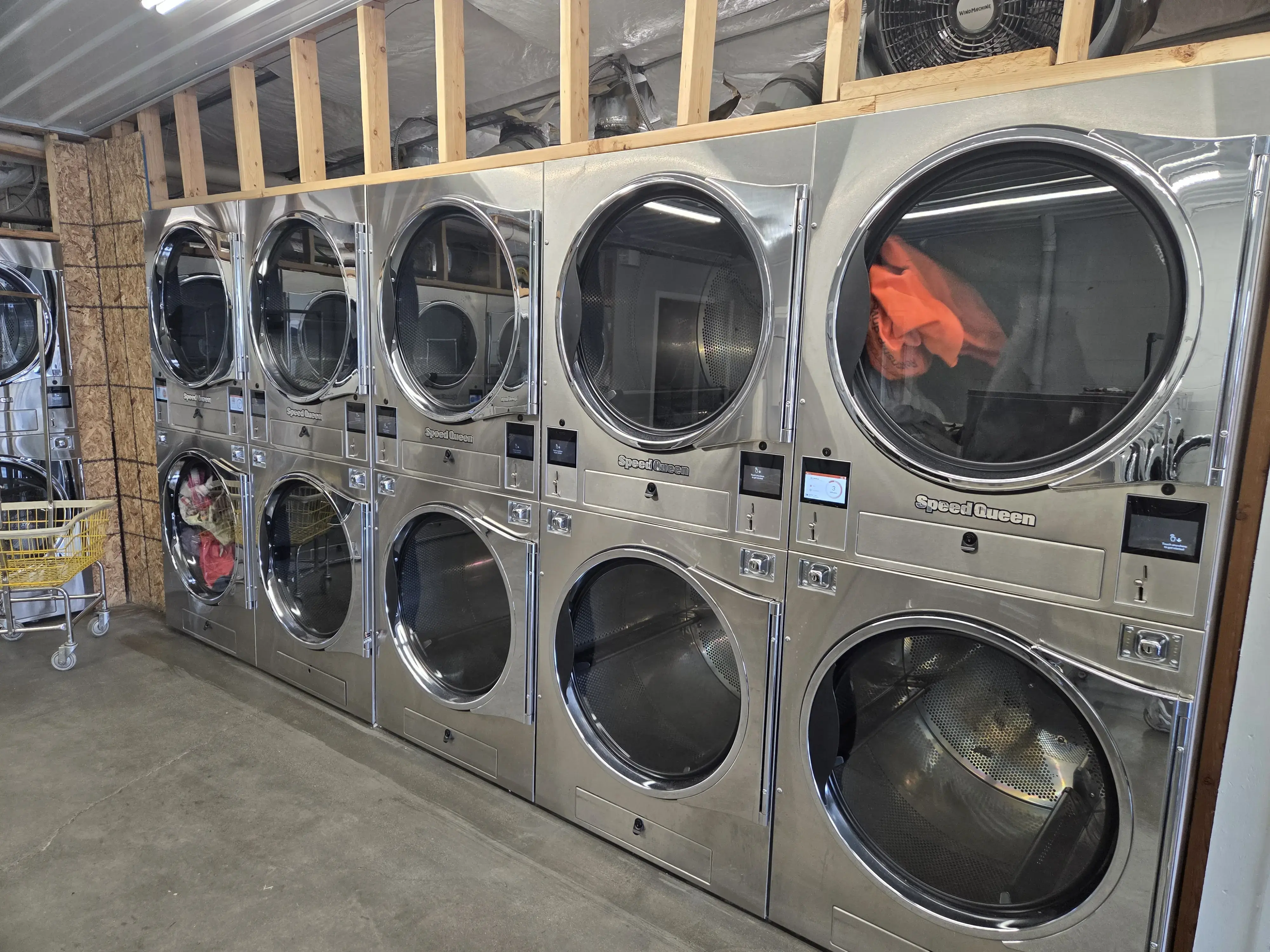 Wash Bowl Laundromat - Image 1