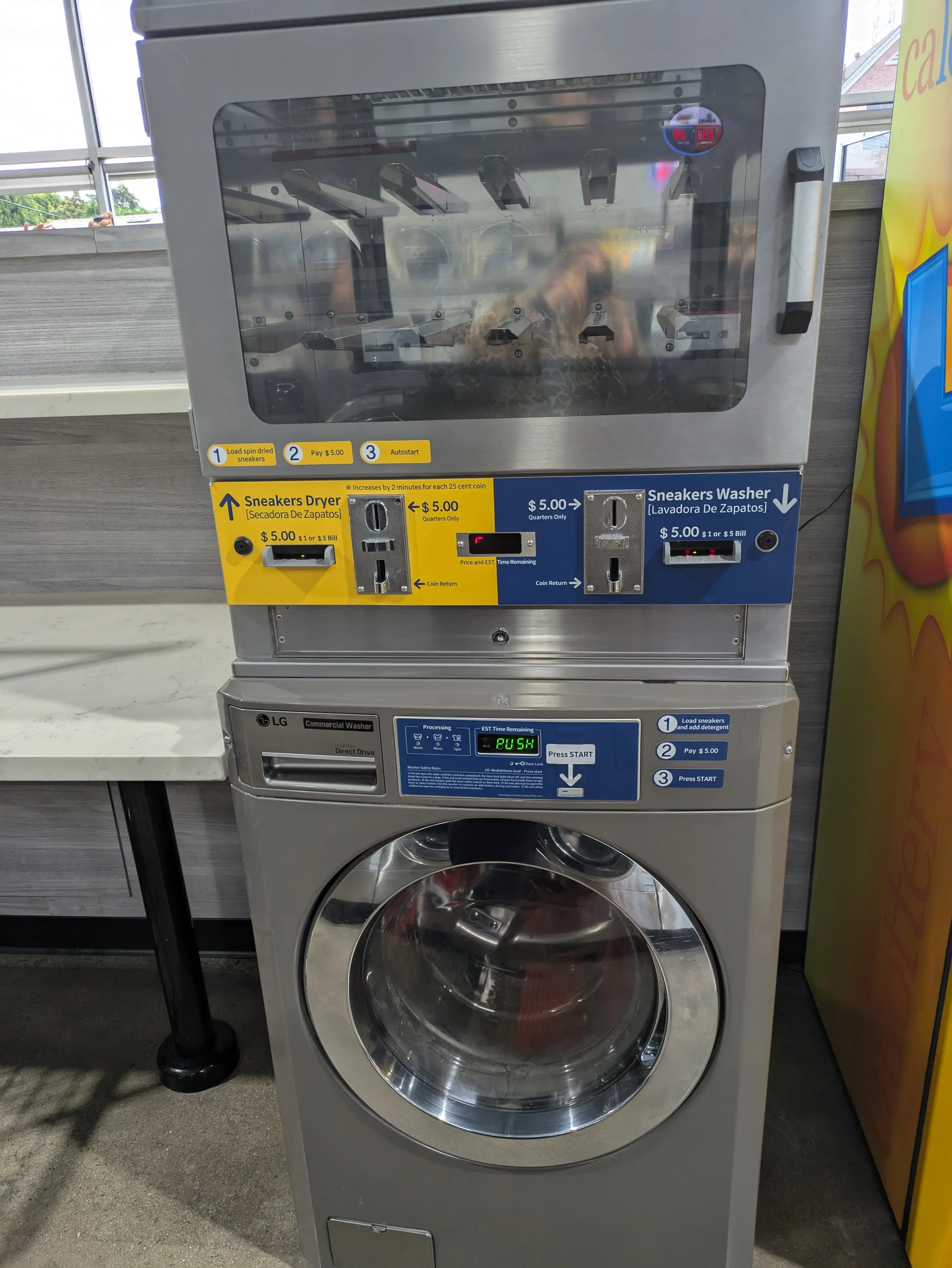Wash Bros Laundromat - Image 4