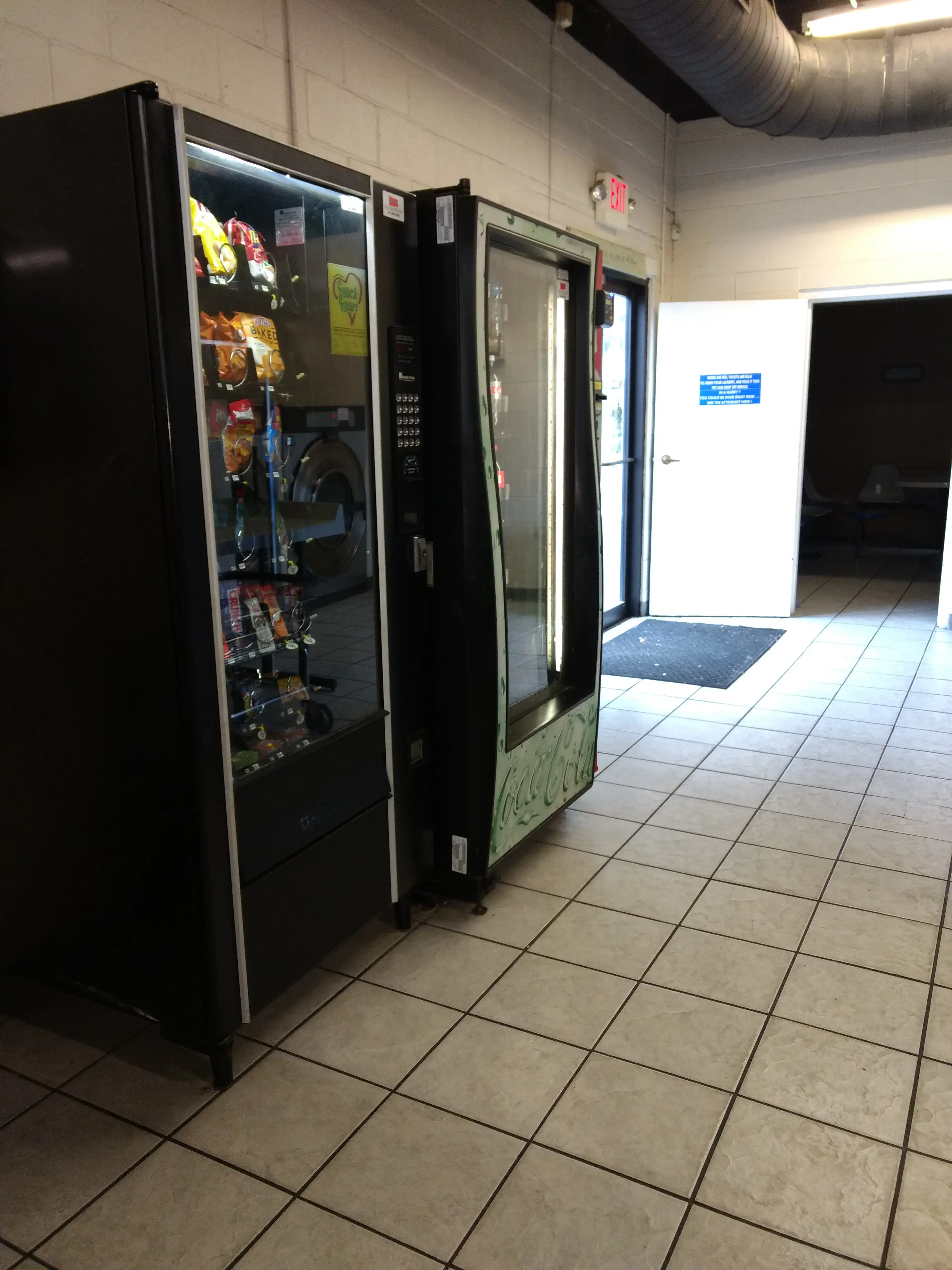 Wash City Laundromat - South Broadway - Image 12