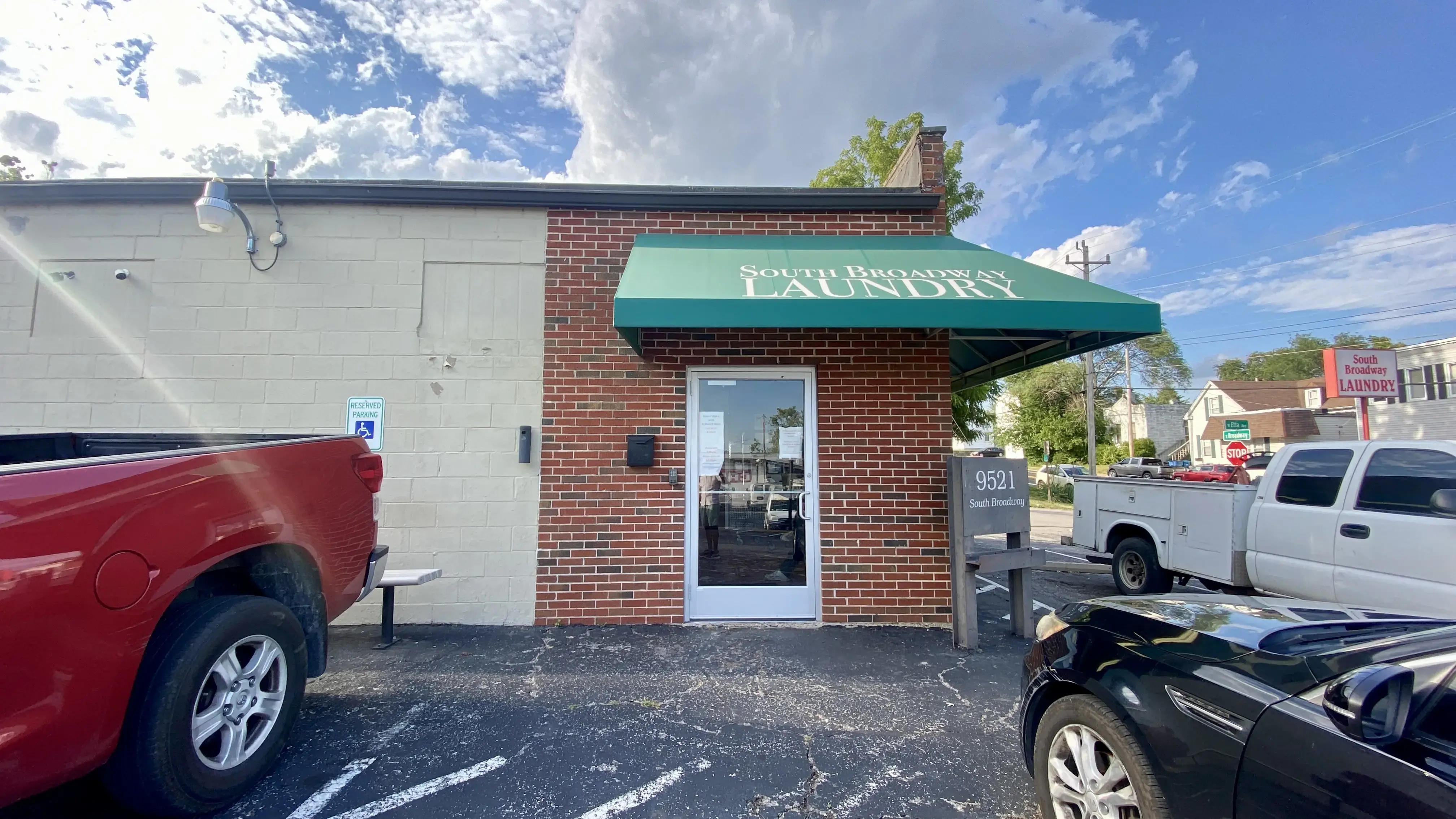 Wash City Laundromat - South Broadway thumbnail 7