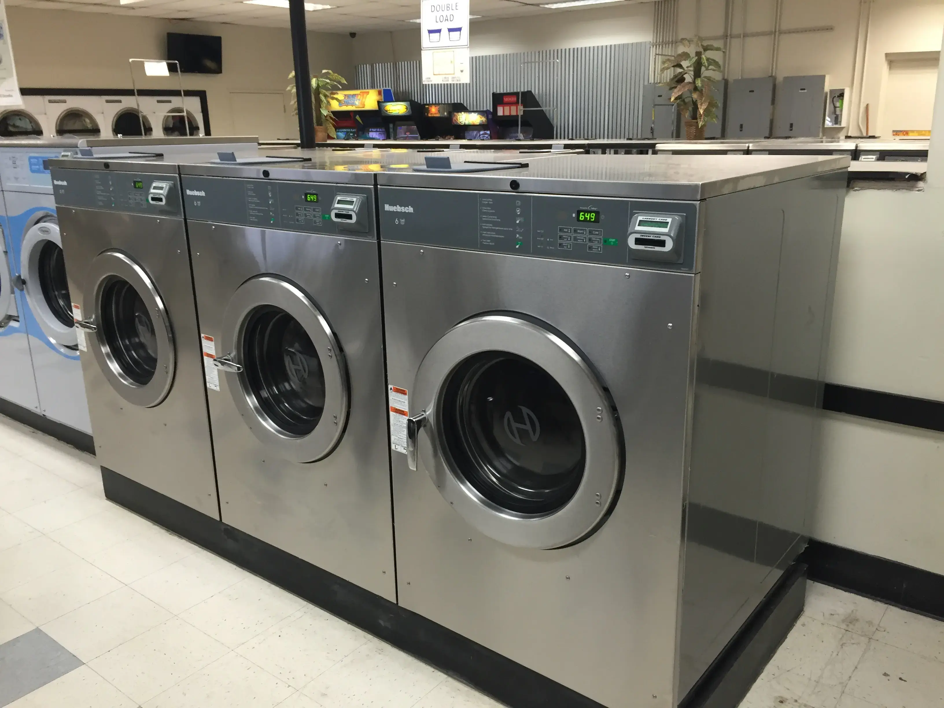 Wash City Laundry thumbnail 18