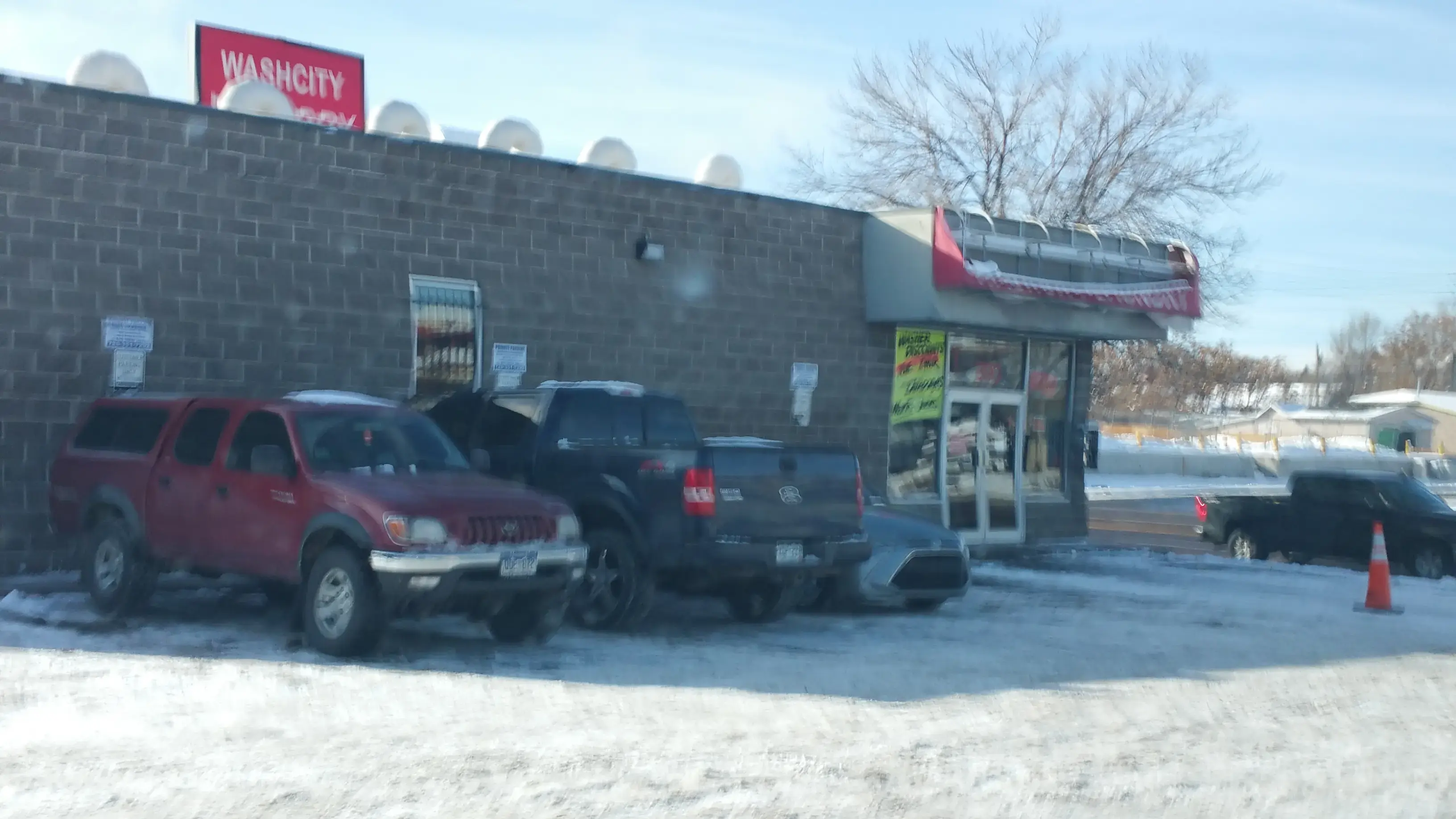 Wash City Laundry - Image 12