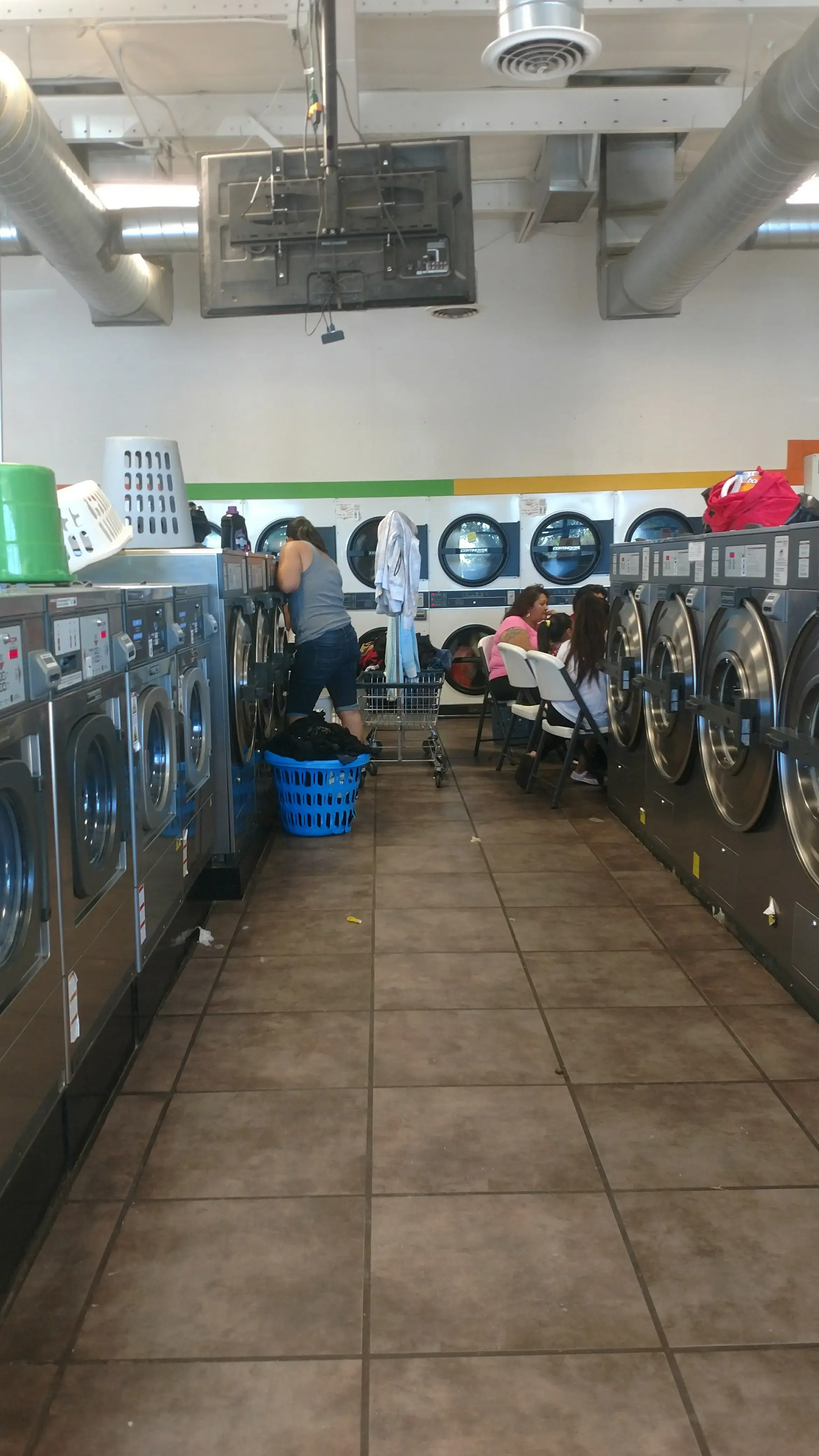 Wash City Laundry LLC thumbnail 4