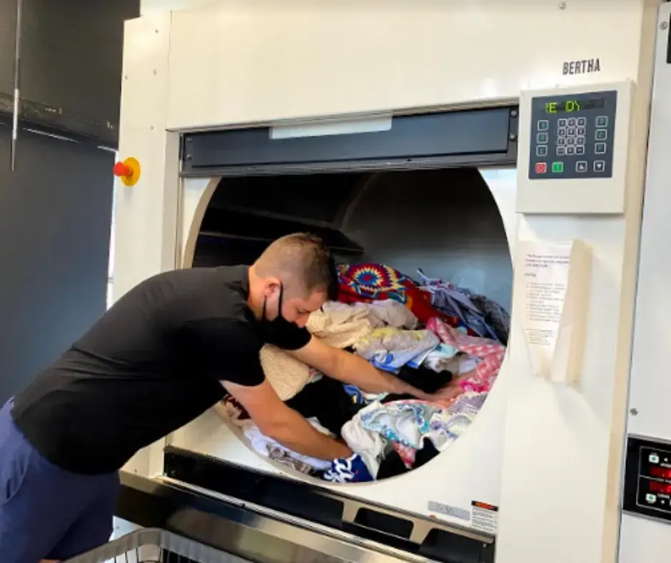 Wash Club LA - Los Angeles Laundry Service thumbnail 14