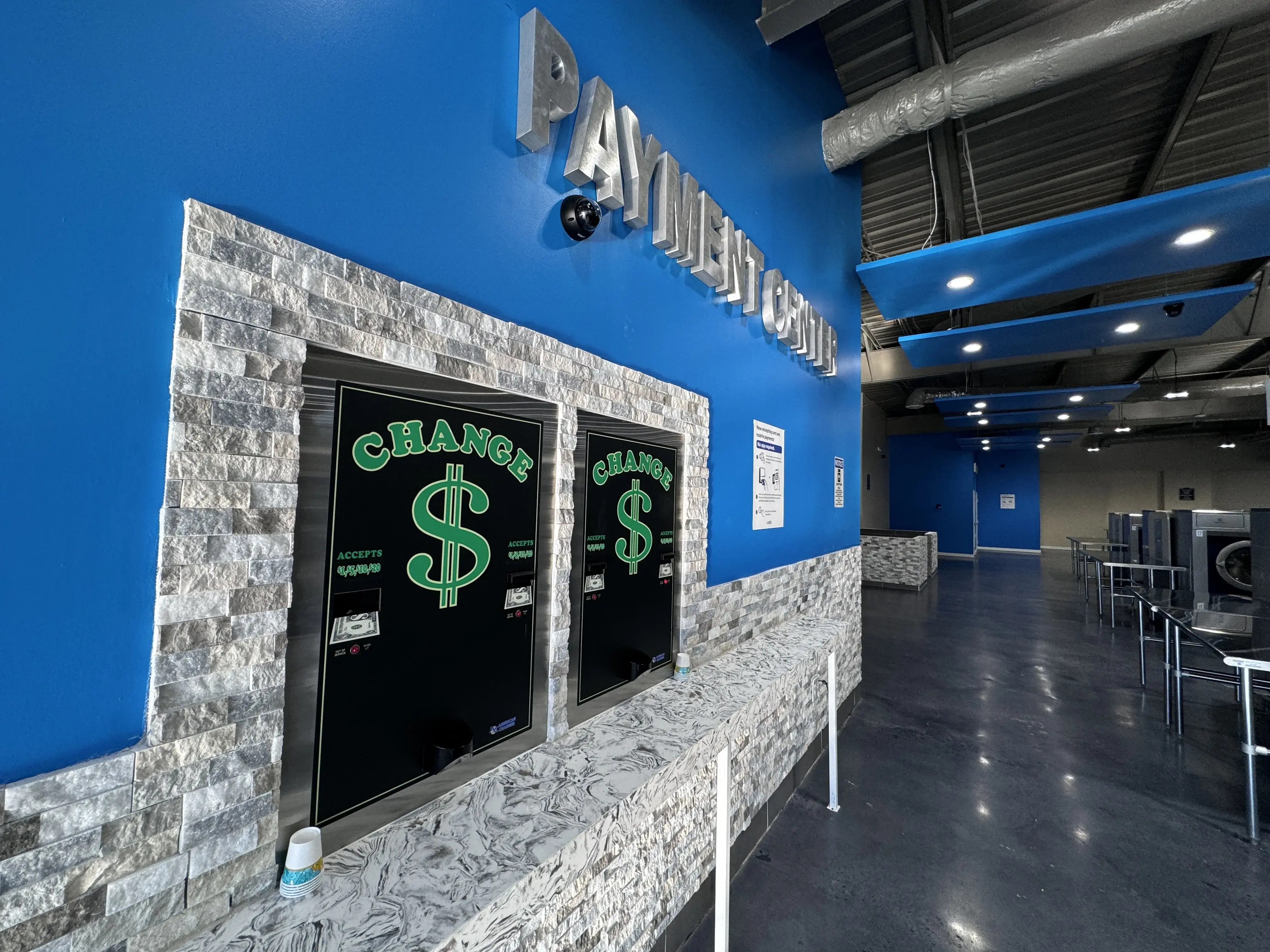 Wash Club | WashLuXe Laundromat - Image 7