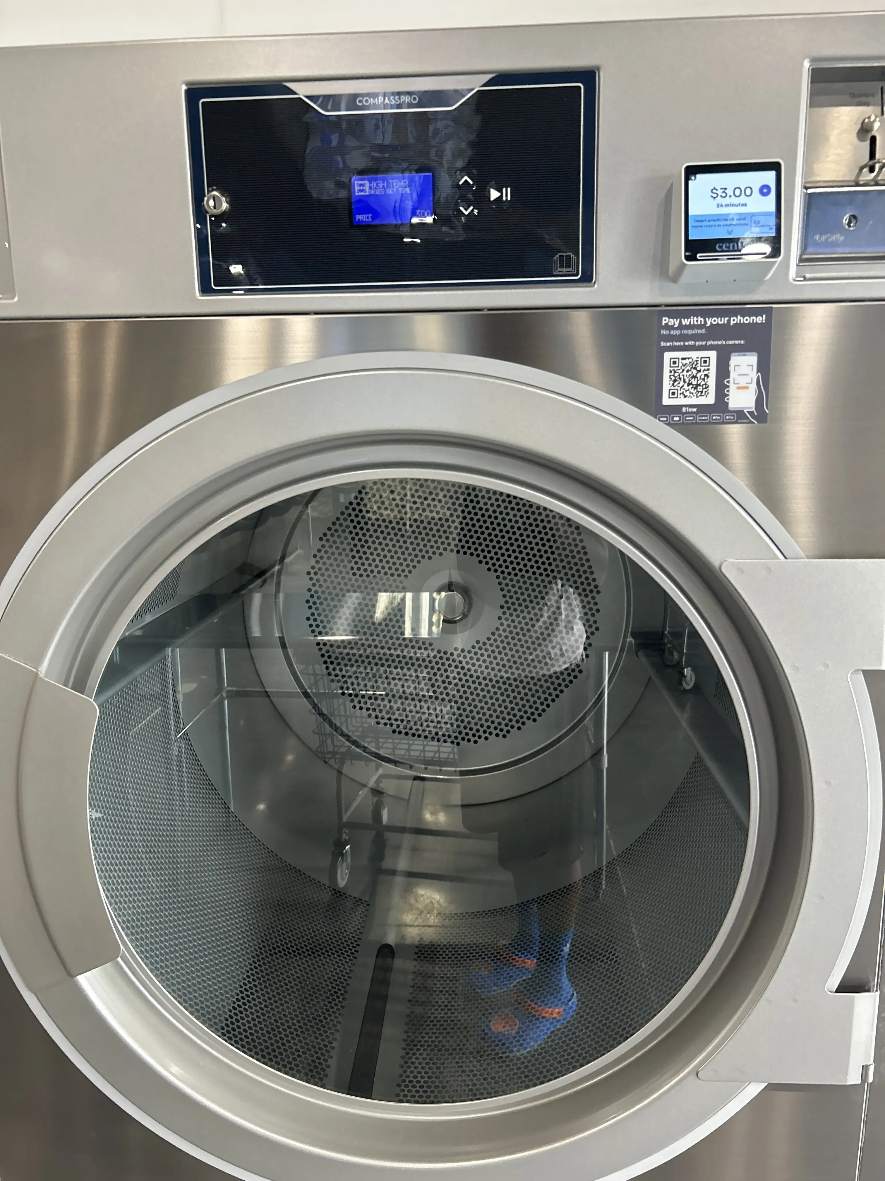Wash Club | WashLuXe Laundromat - Image 20
