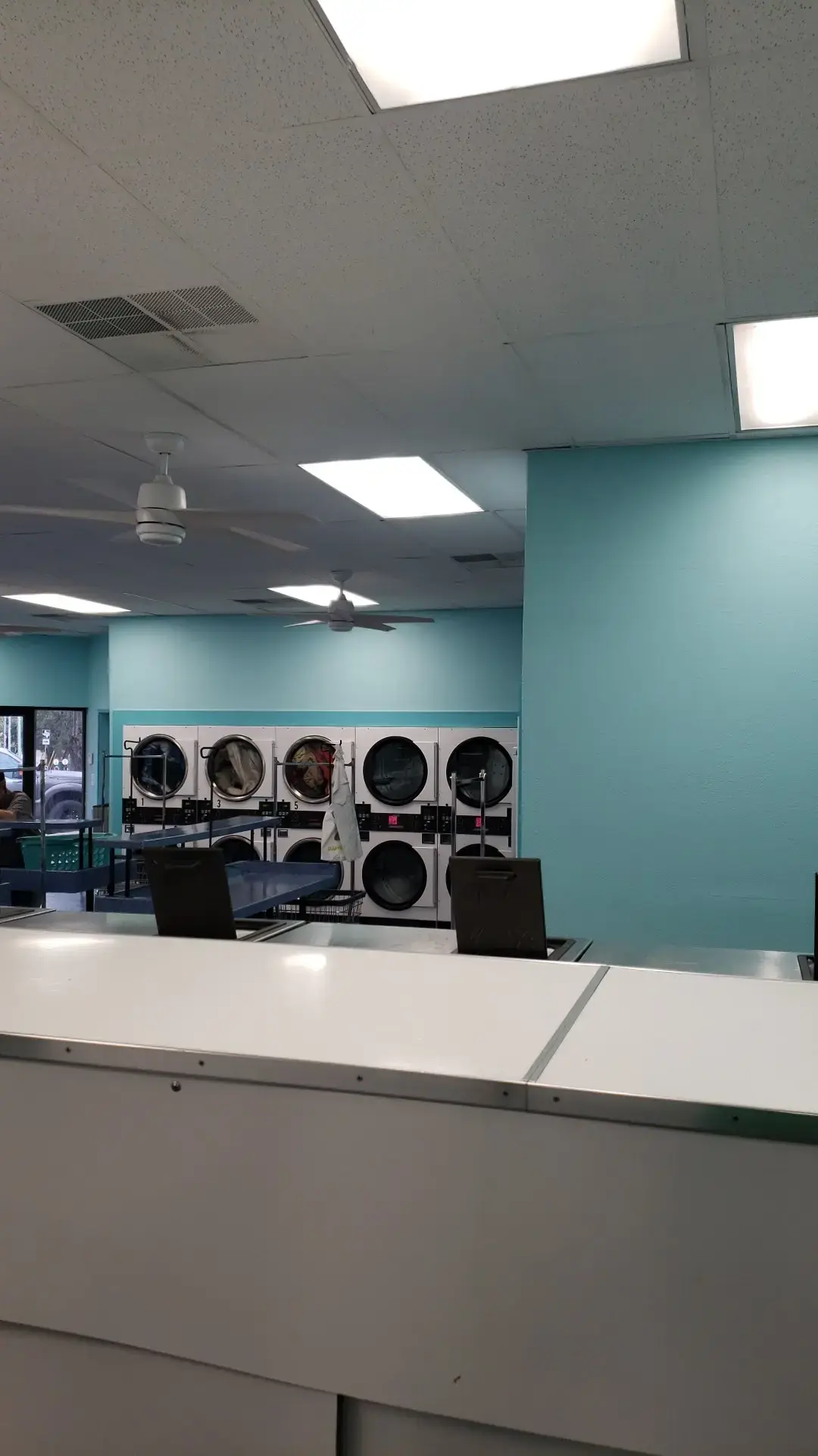 Wash Day Laundry-Wimberley thumbnail 9
