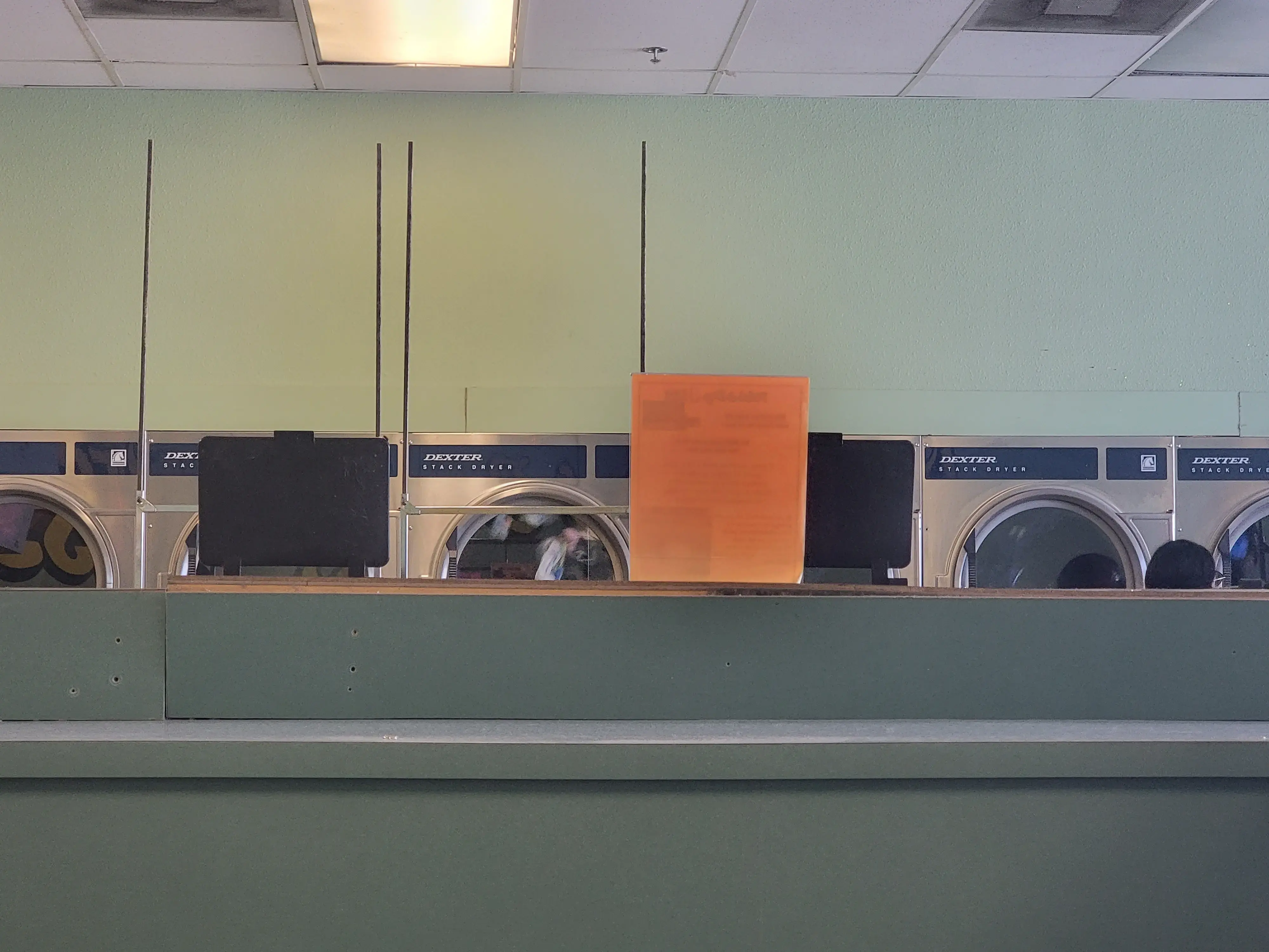 Wash & Dry 4 Less - Image 4