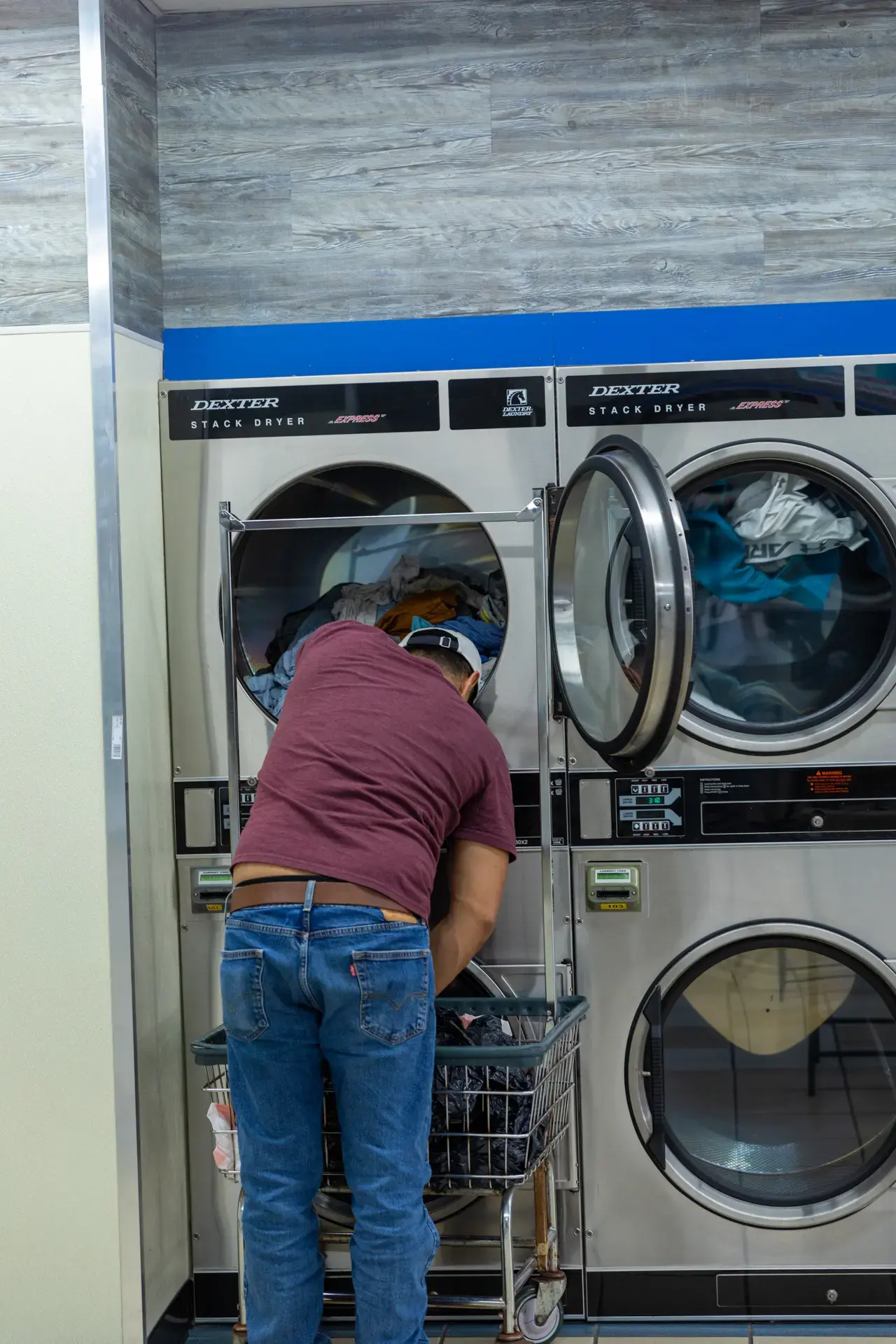 Wash Dry And Fold - Image 9