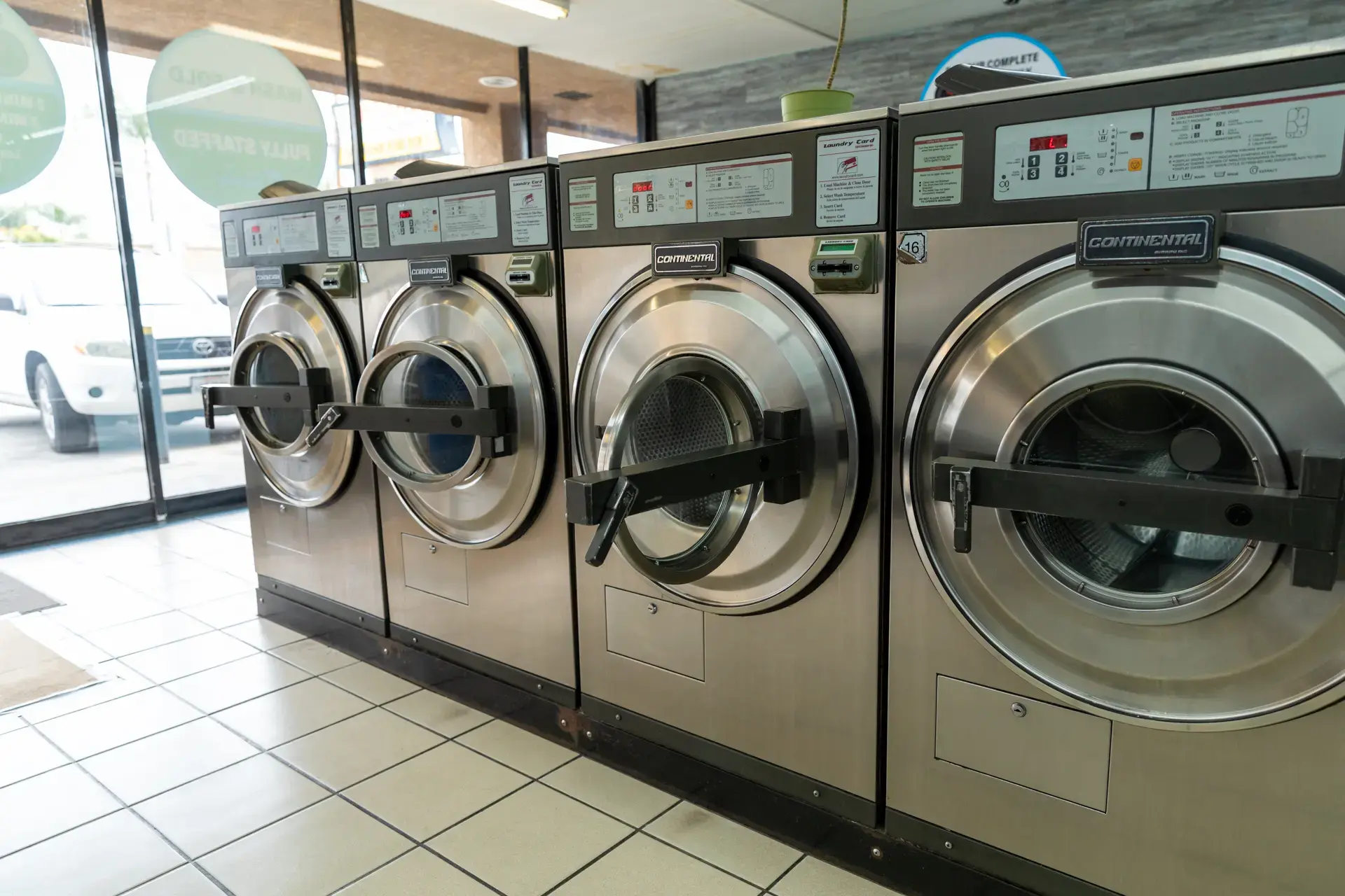 Wash Dry And Fold location