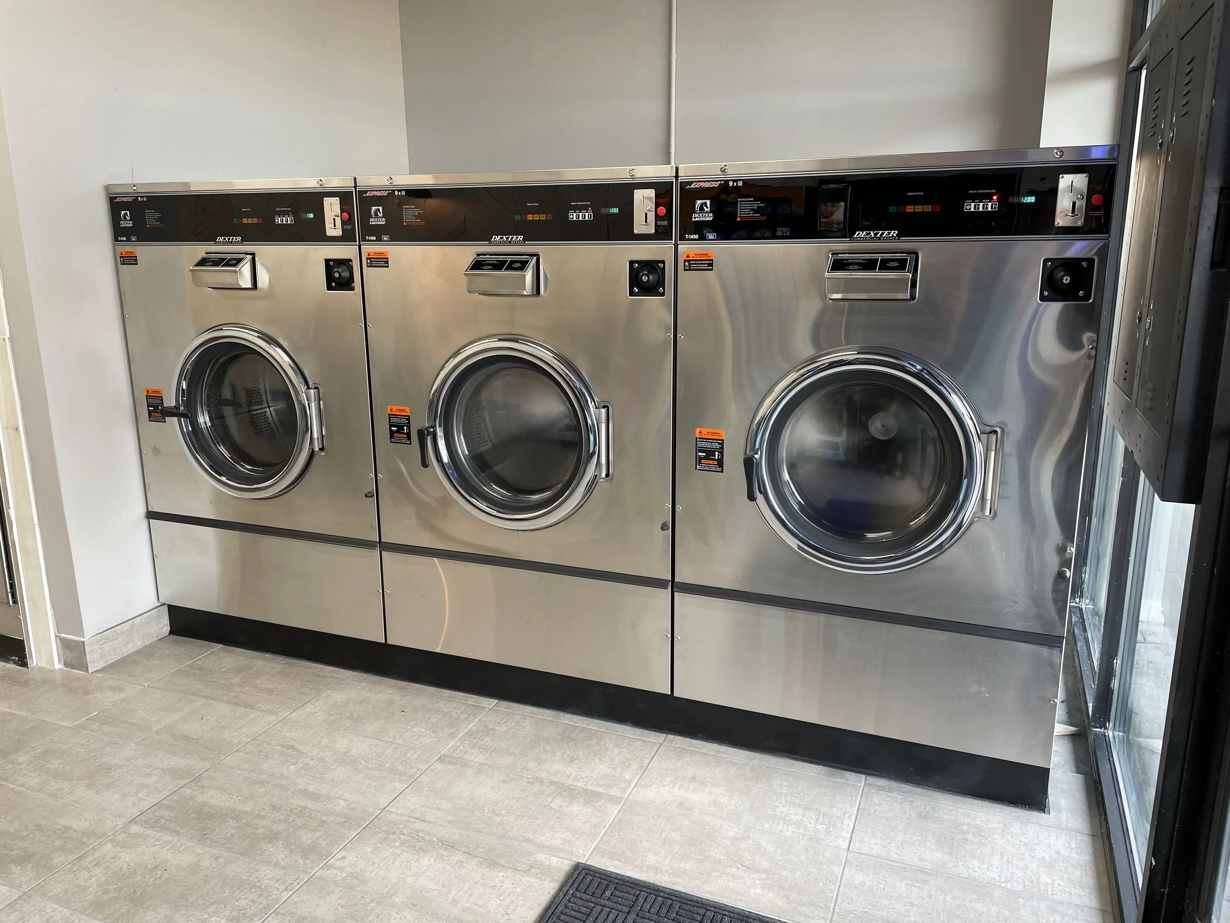 Wash Dry and WiFi Laundry Center Marketplace thumbnail 17