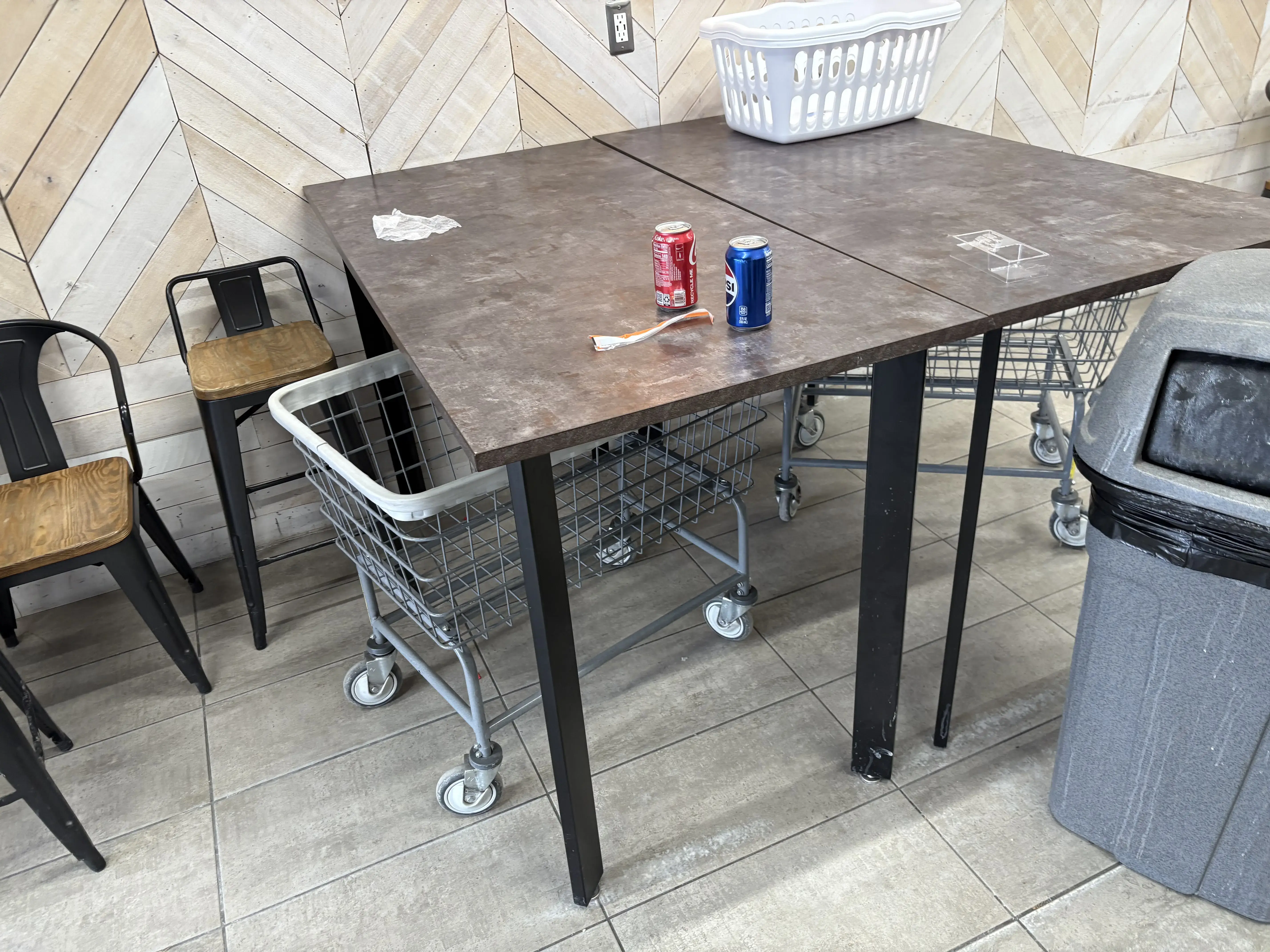 Wash Dry and WiFi Laundry Center Marketplace thumbnail 10