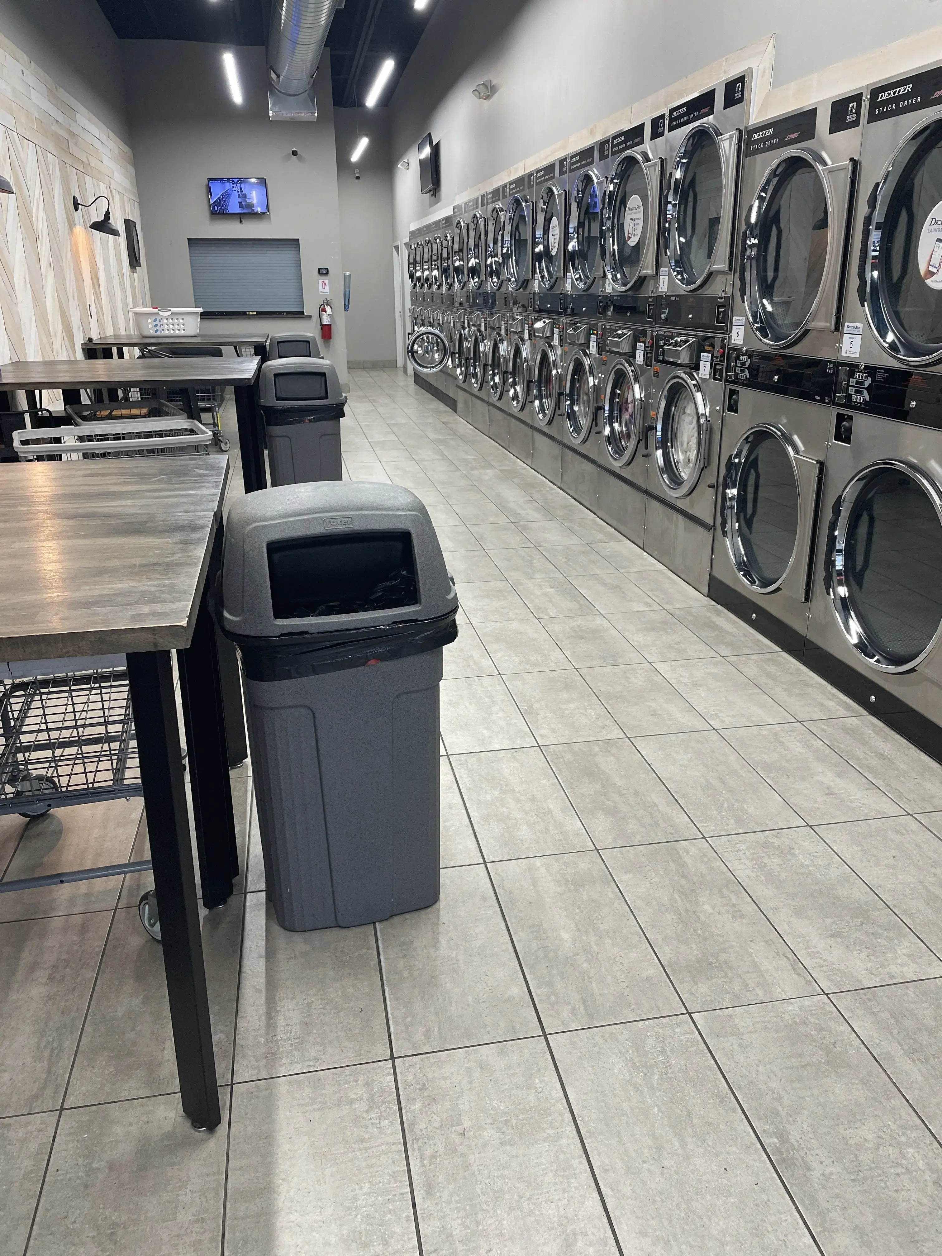 Wash Dry and WiFi Laundry Center Marketplace thumbnail 19