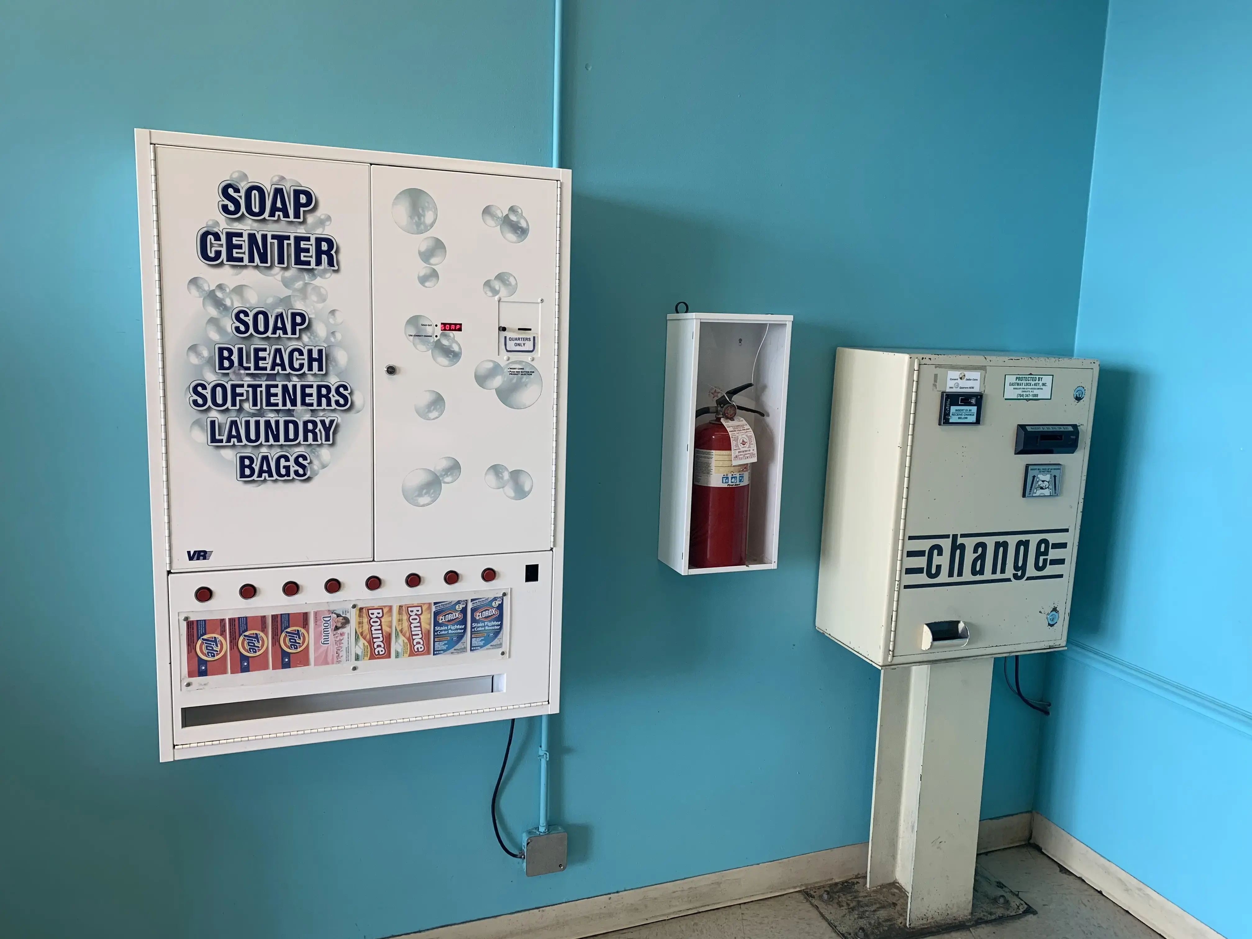 Wash & Dry Coin Laundry thumbnail 13