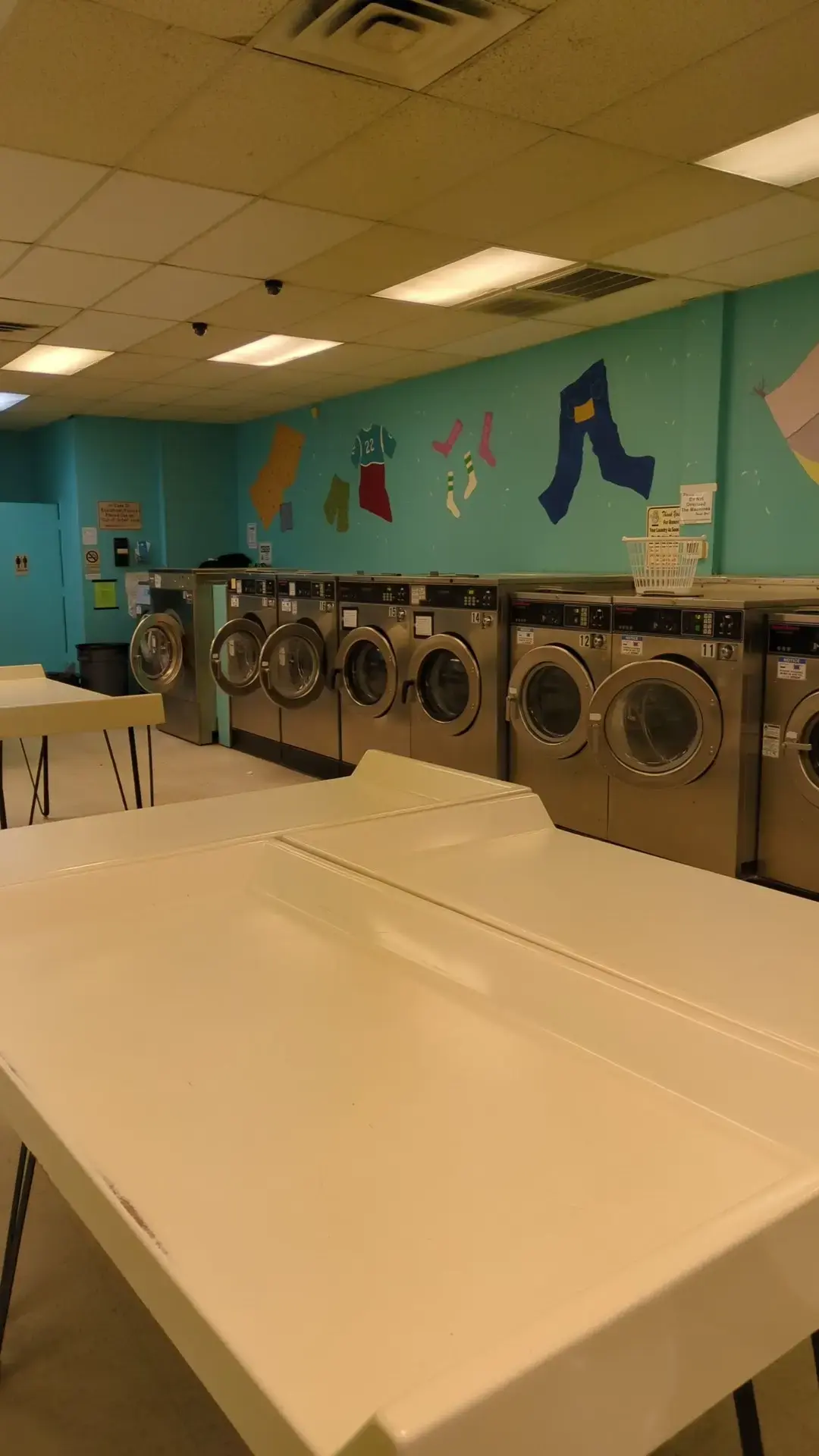 Wash & Dry Coin Laundry thumbnail 16