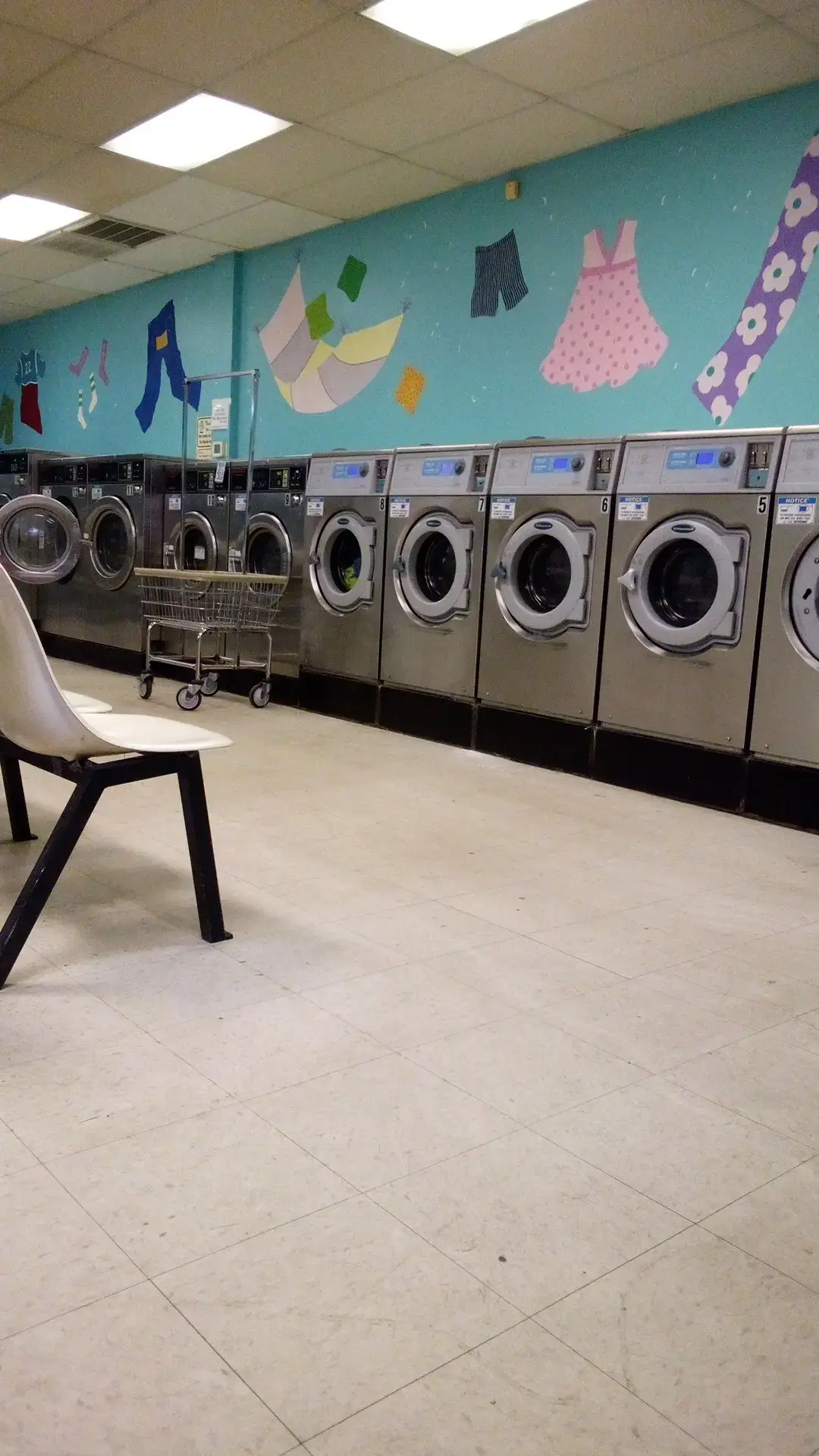 Wash & Dry Coin Laundry - Image 20