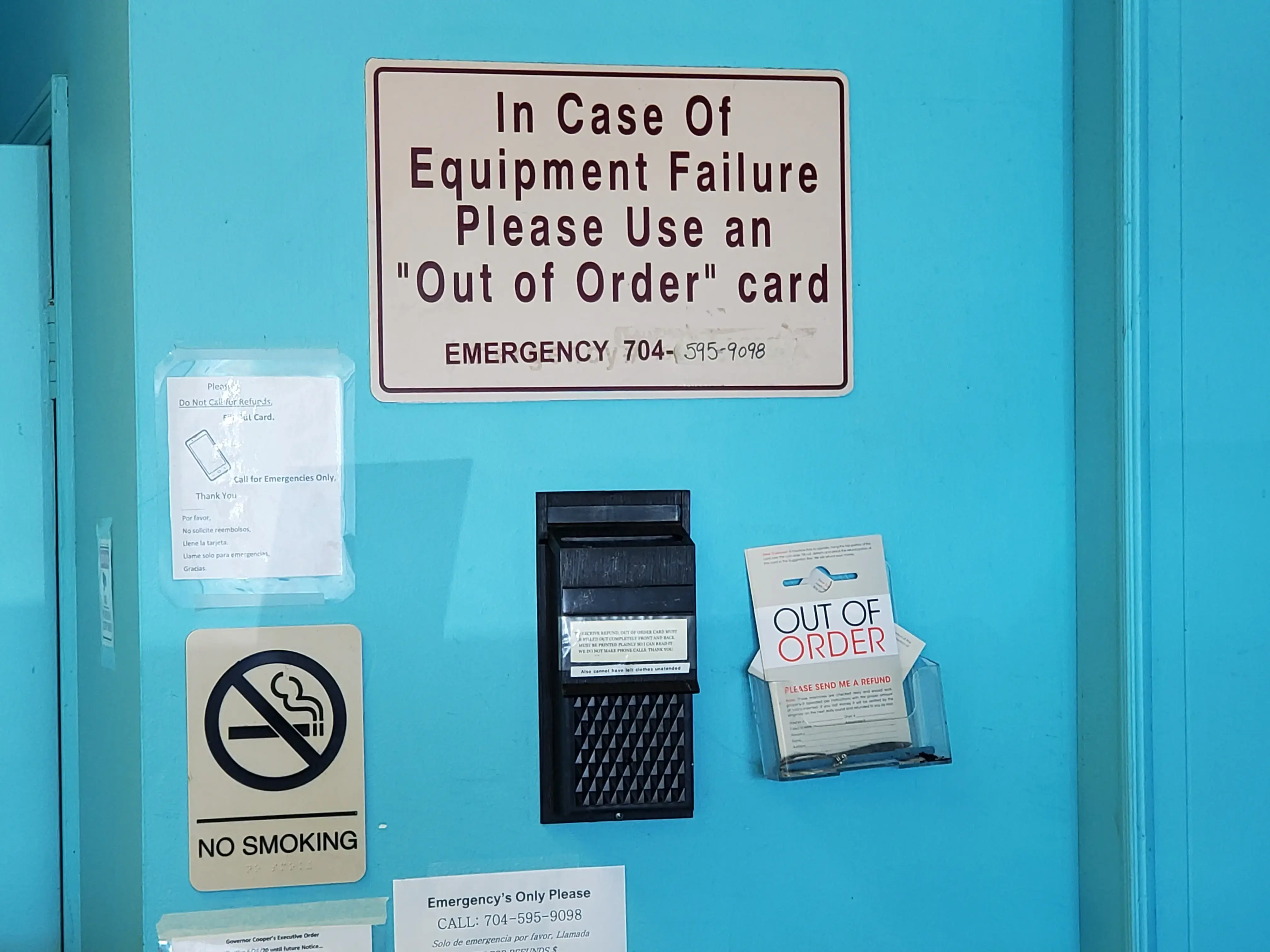 Wash & Dry Coin Laundry thumbnail 6