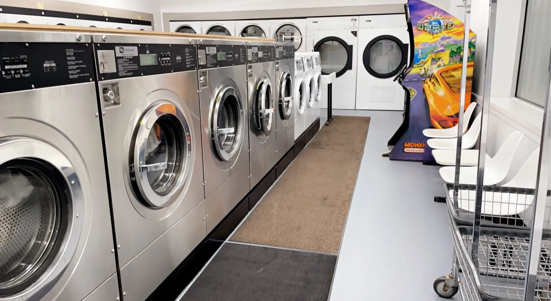 Wash & Dry Coin Laundry thumbnail 2