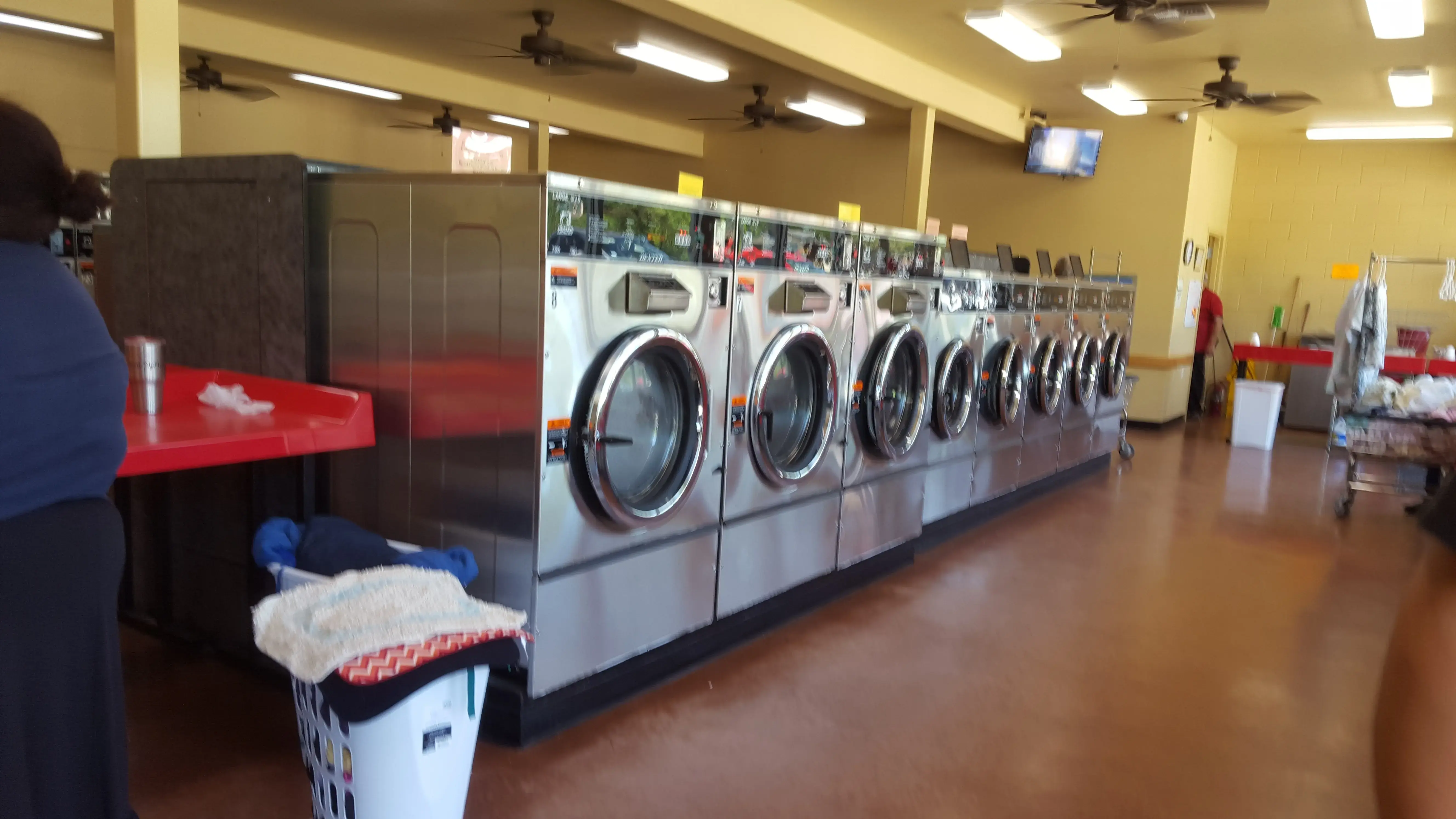 Wash & Dry - Image 16