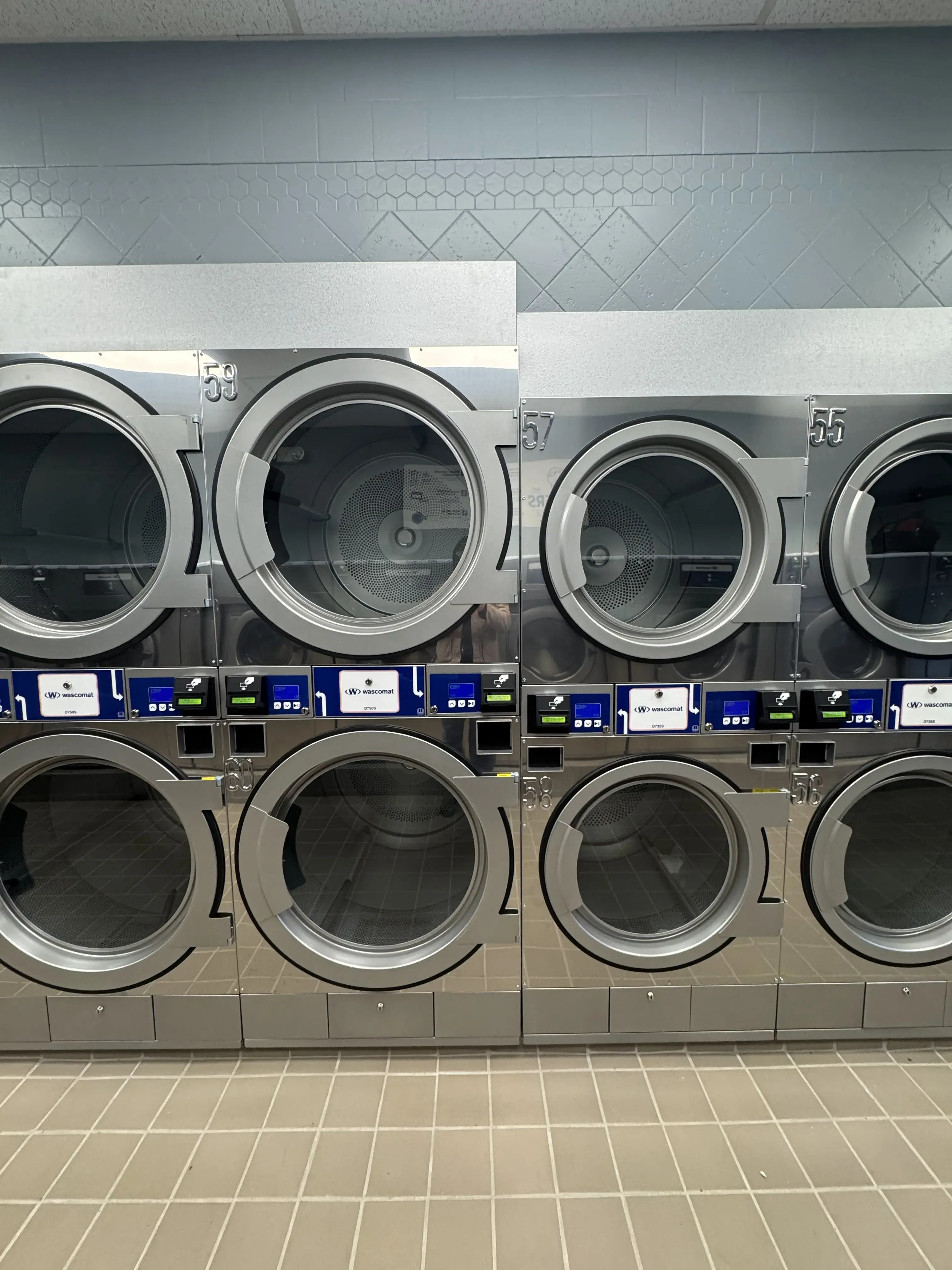 Wash & Dry - Image 12