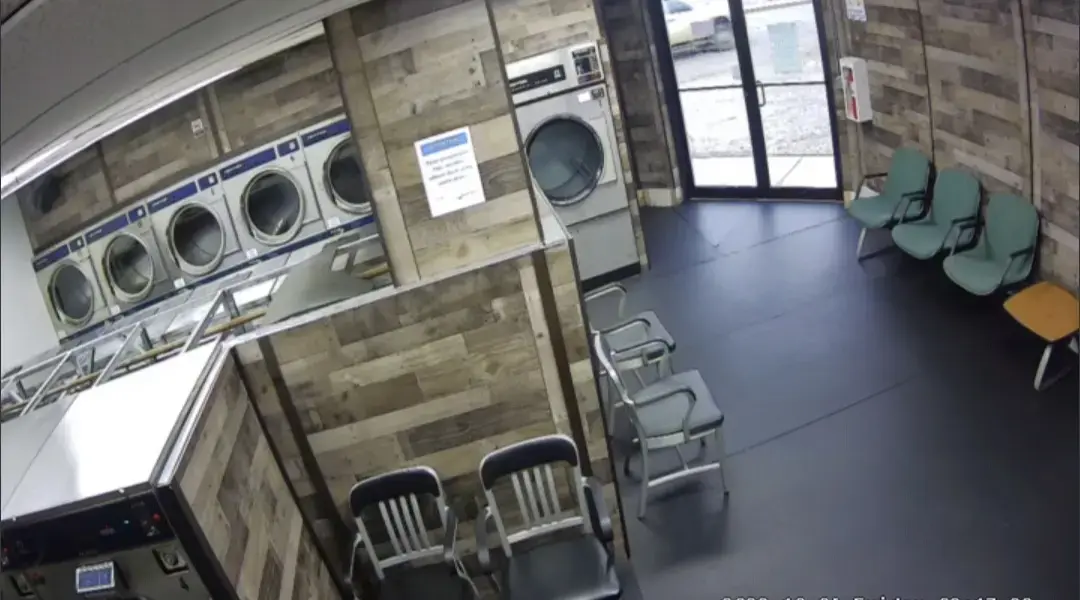 Wash & Fold Laundry - Image 7