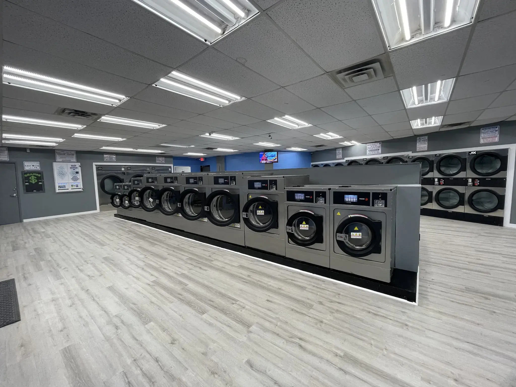 Wash & Go Coin Laundry Jasper - Image 16