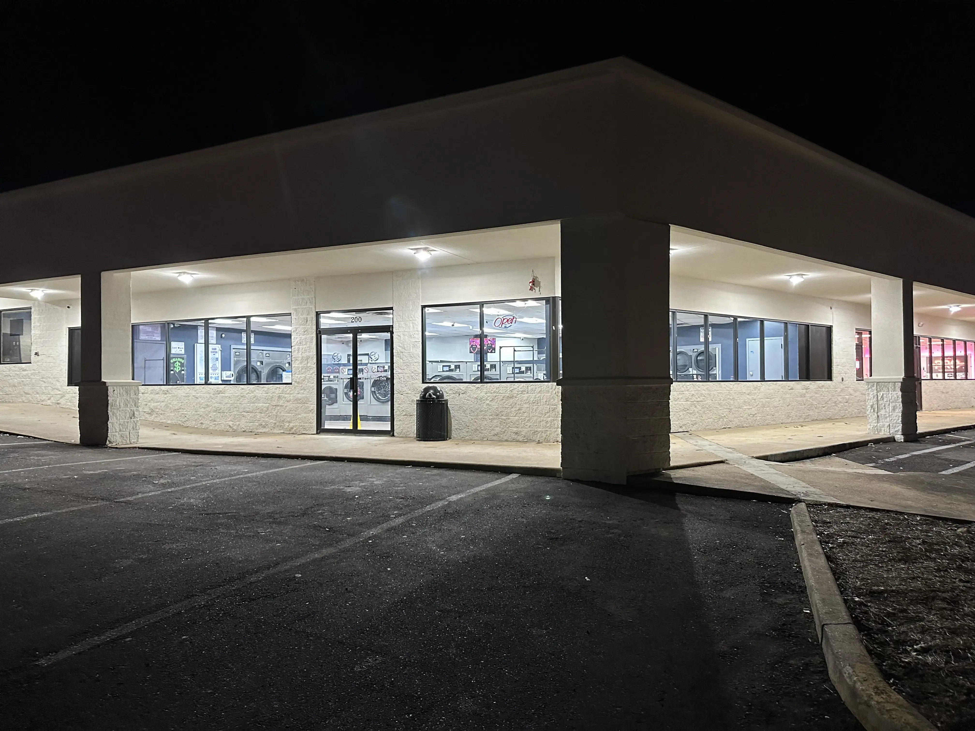 Wash & Go Coin Laundry Jasper thumbnail 7