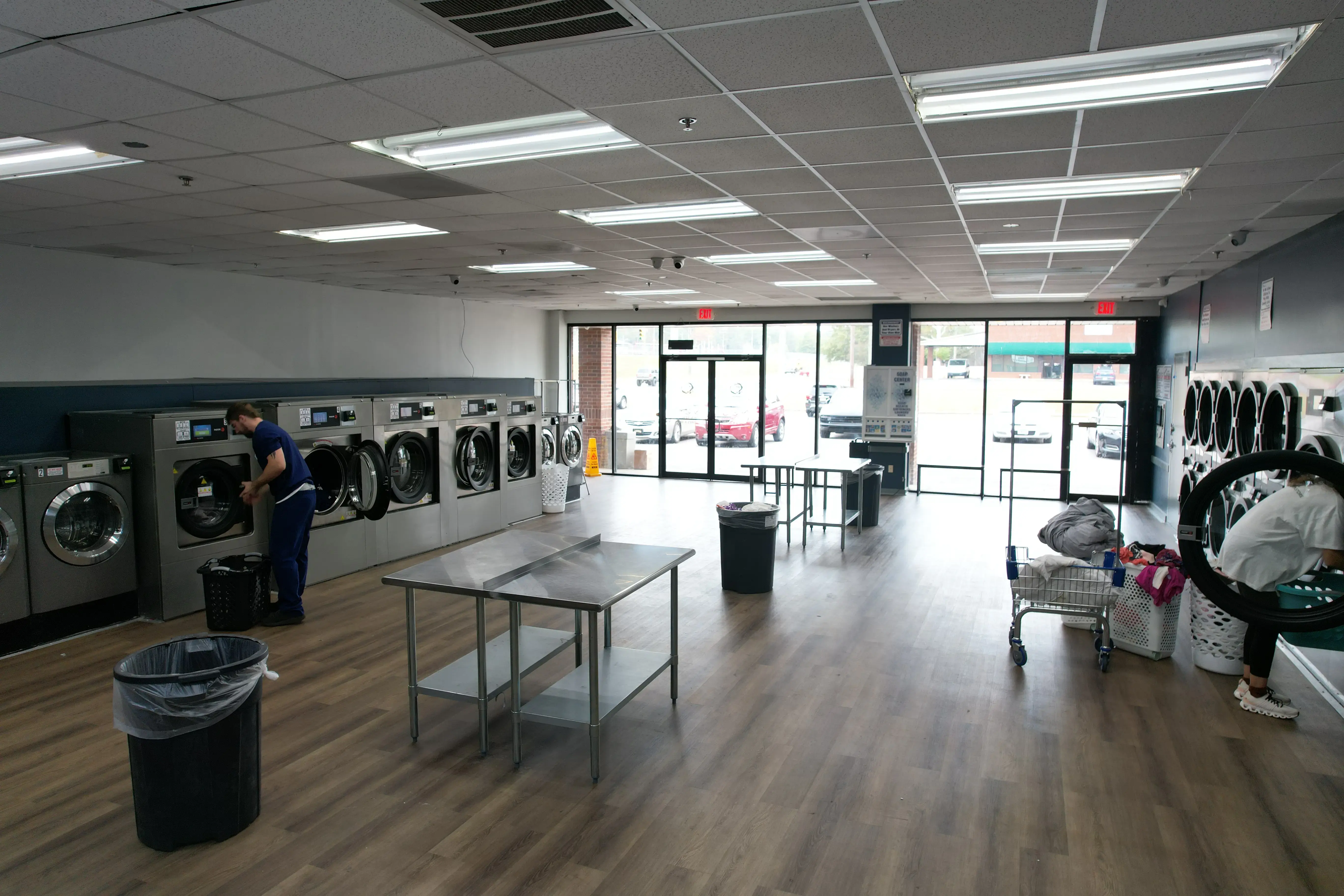 Wash & Go Laundry Alabaster - Image 2