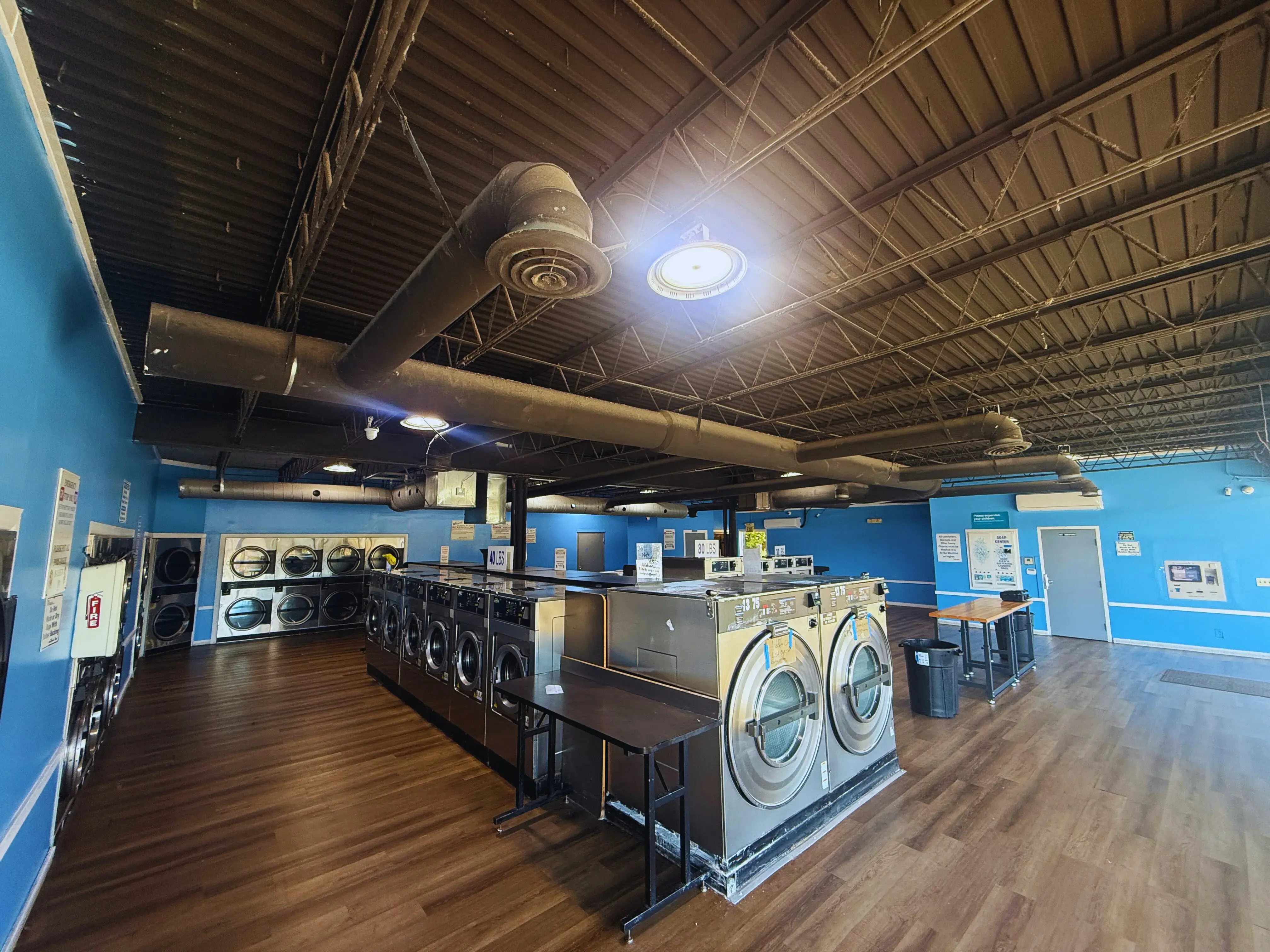 Wash & Go Laundry - Image 2