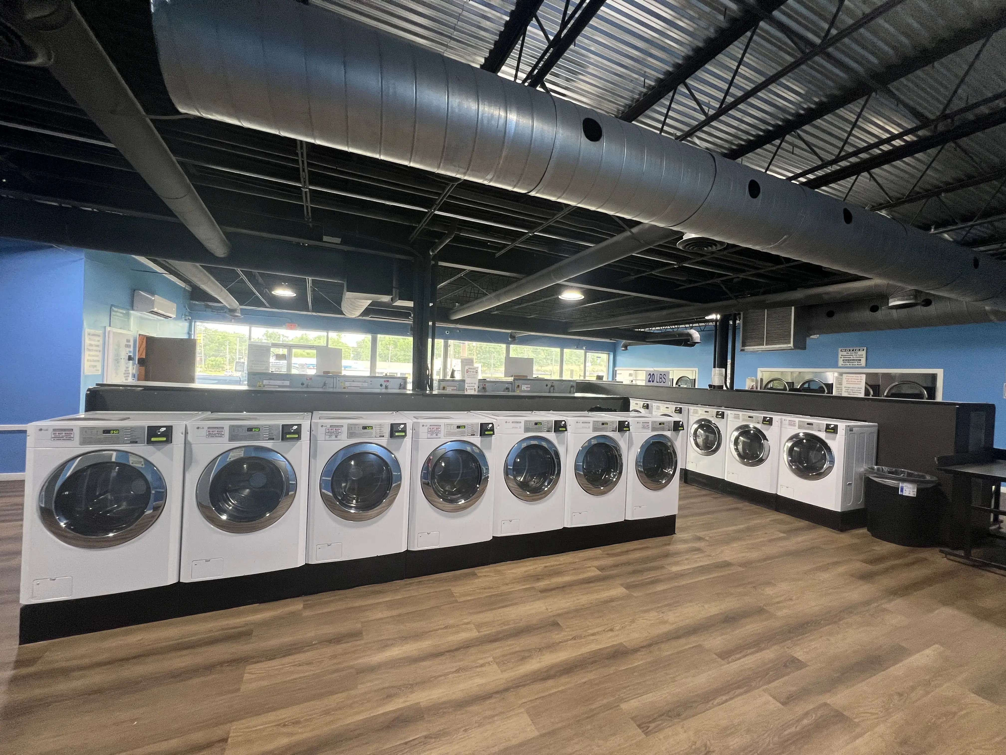 Wash & Go Laundry thumbnail 6