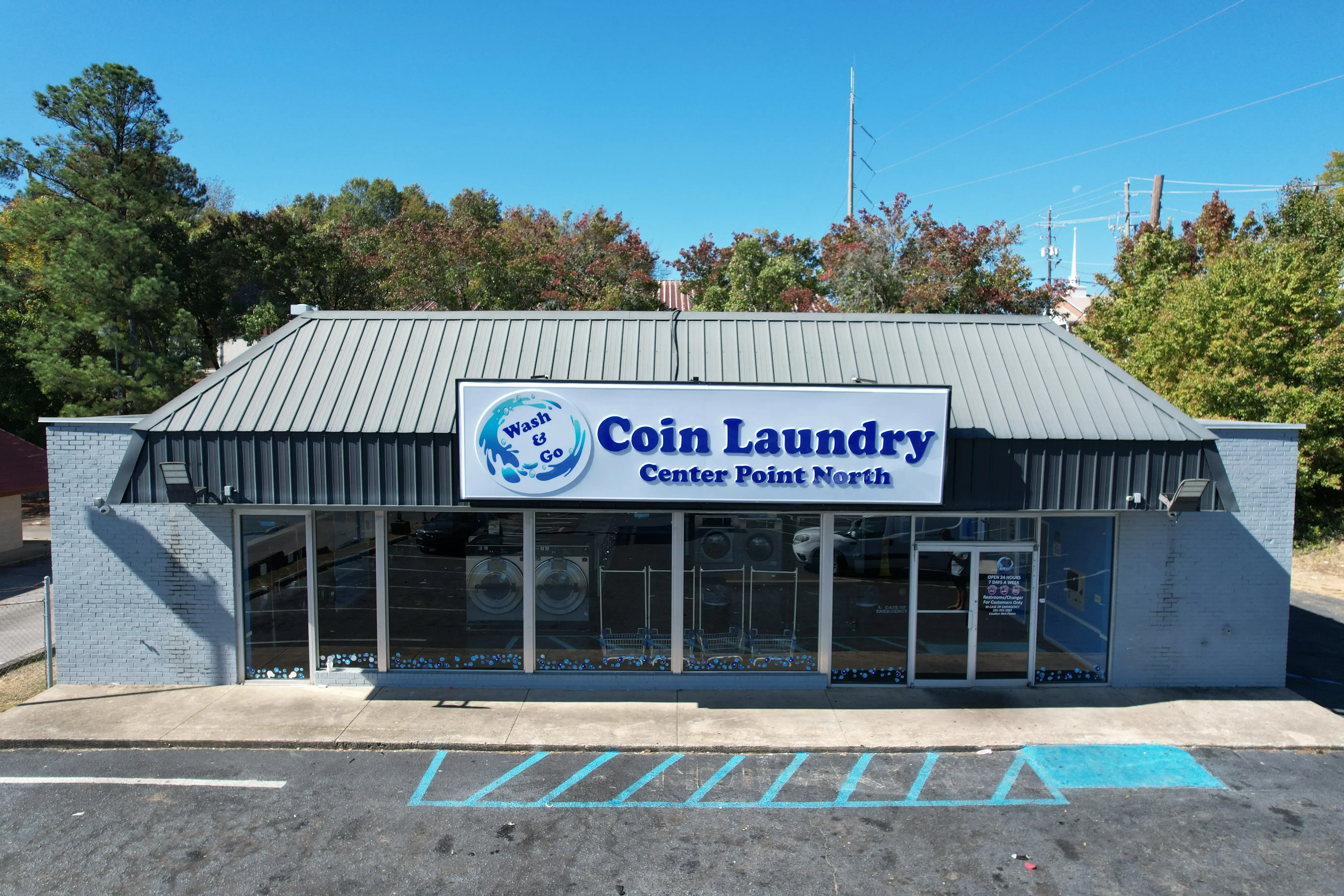 Wash & Go Laundry - Image 1