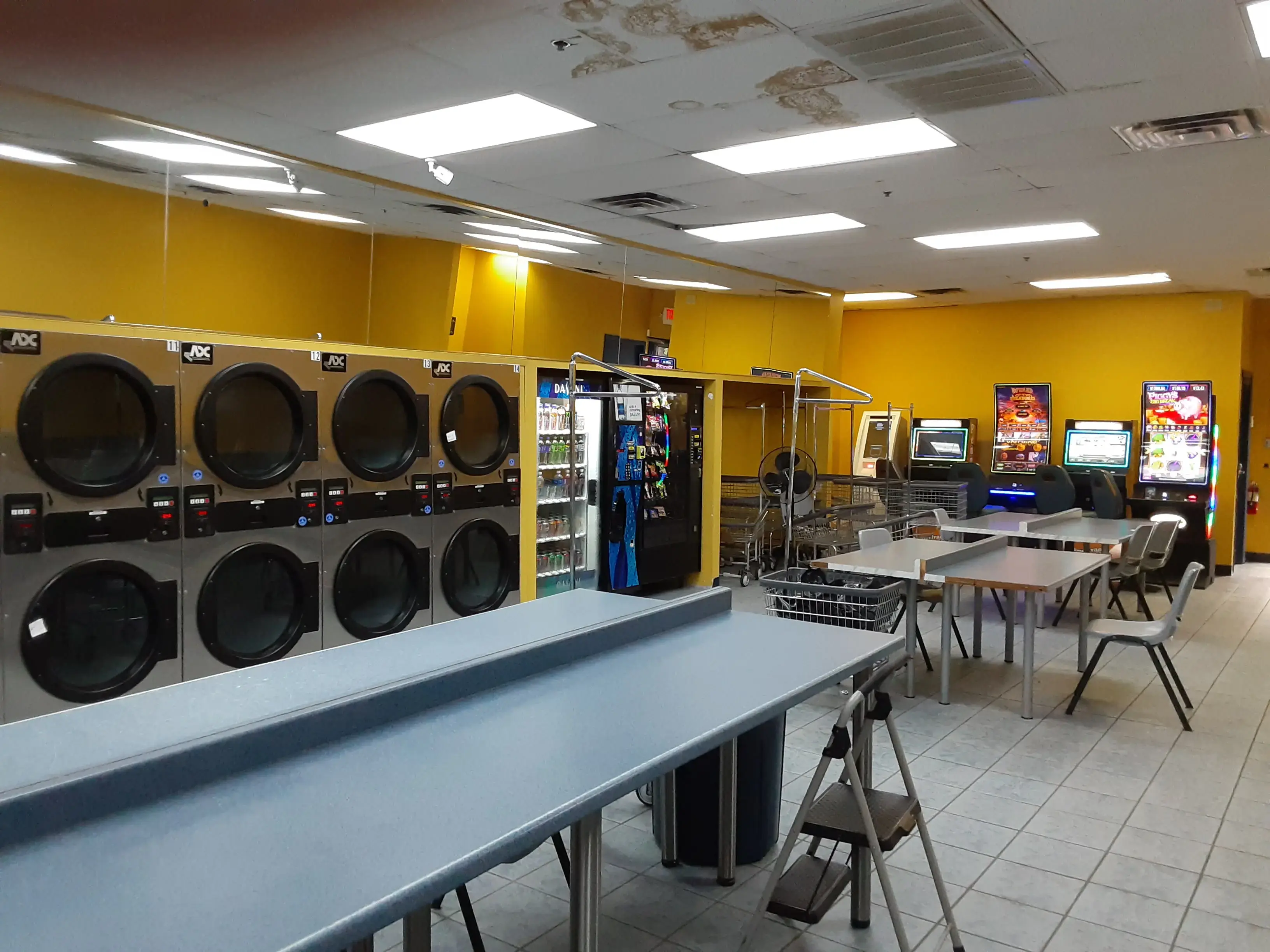 Wash & Go Laundry Zone - Image 19