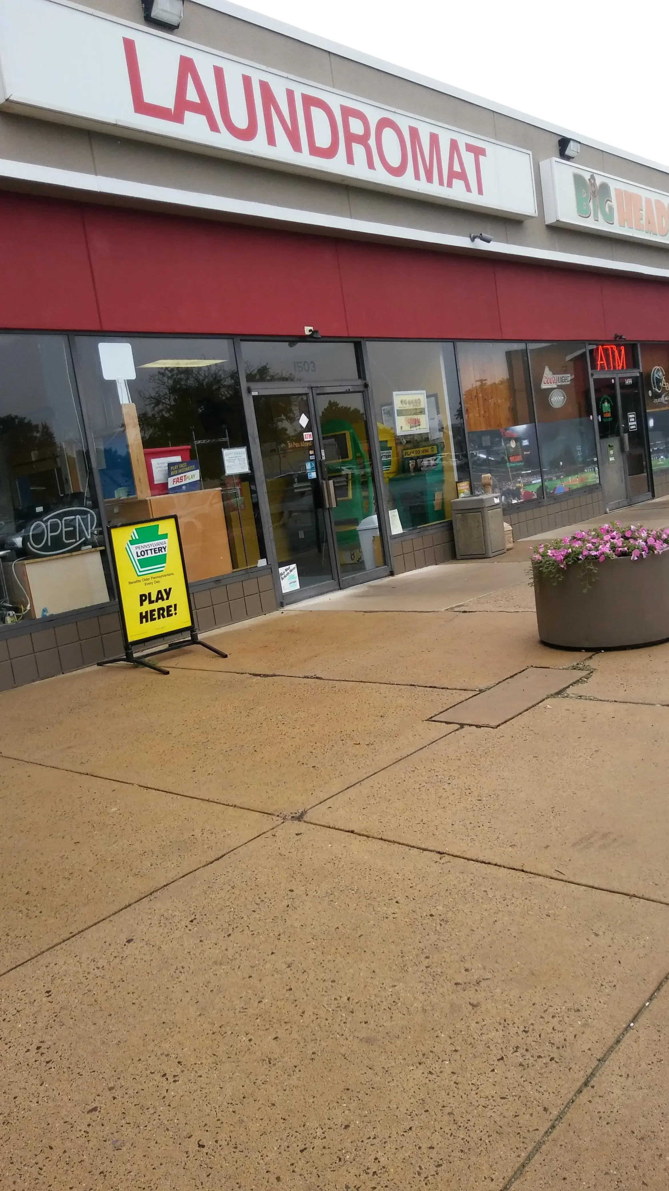 Wash & Go Laundry Zone thumbnail 3