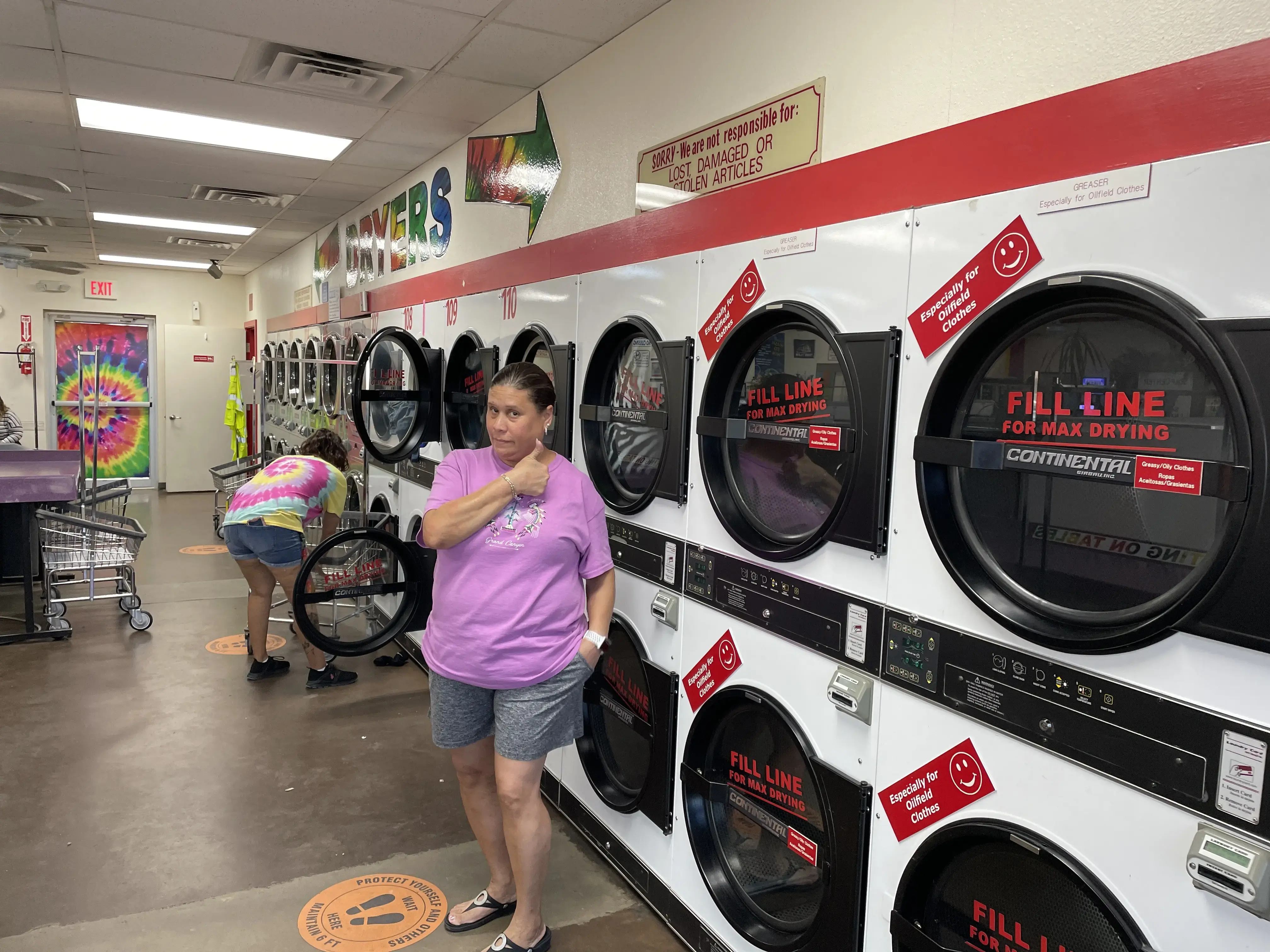 Wash Happenin’ Laundromat thumbnail 3