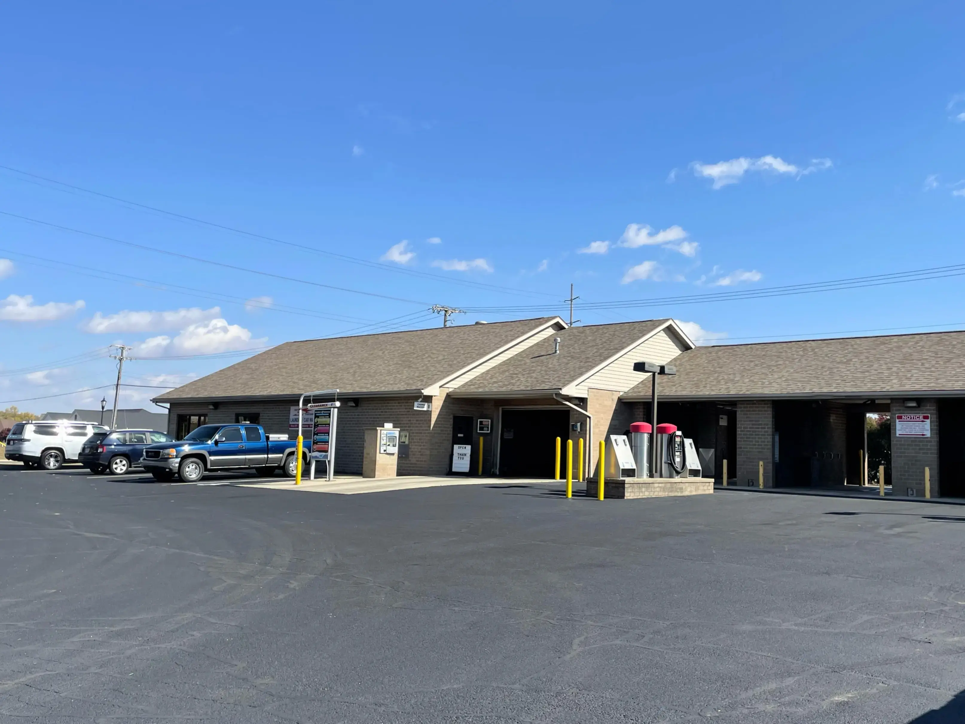 Wash Haus Laundromat & Car Wash location