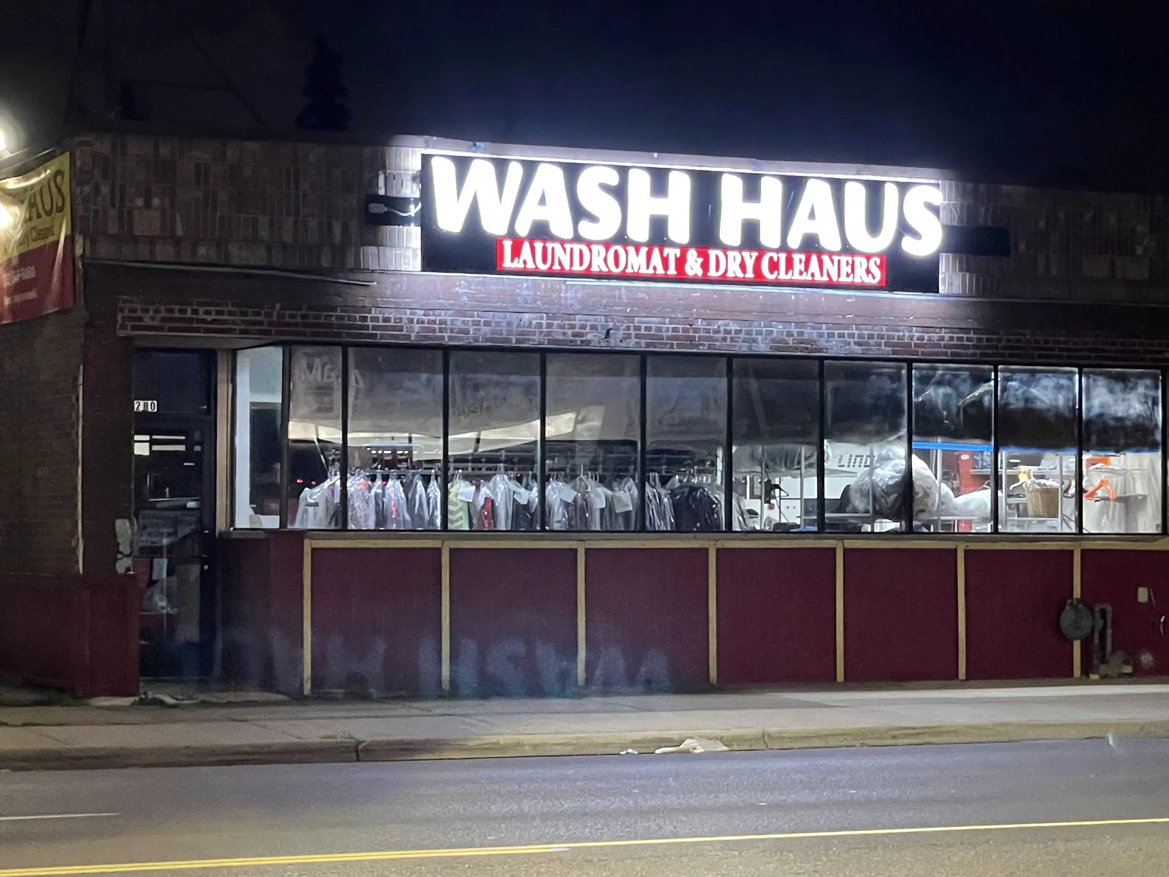 Wash Haus laundromat & dry cleaner thumbnail 8