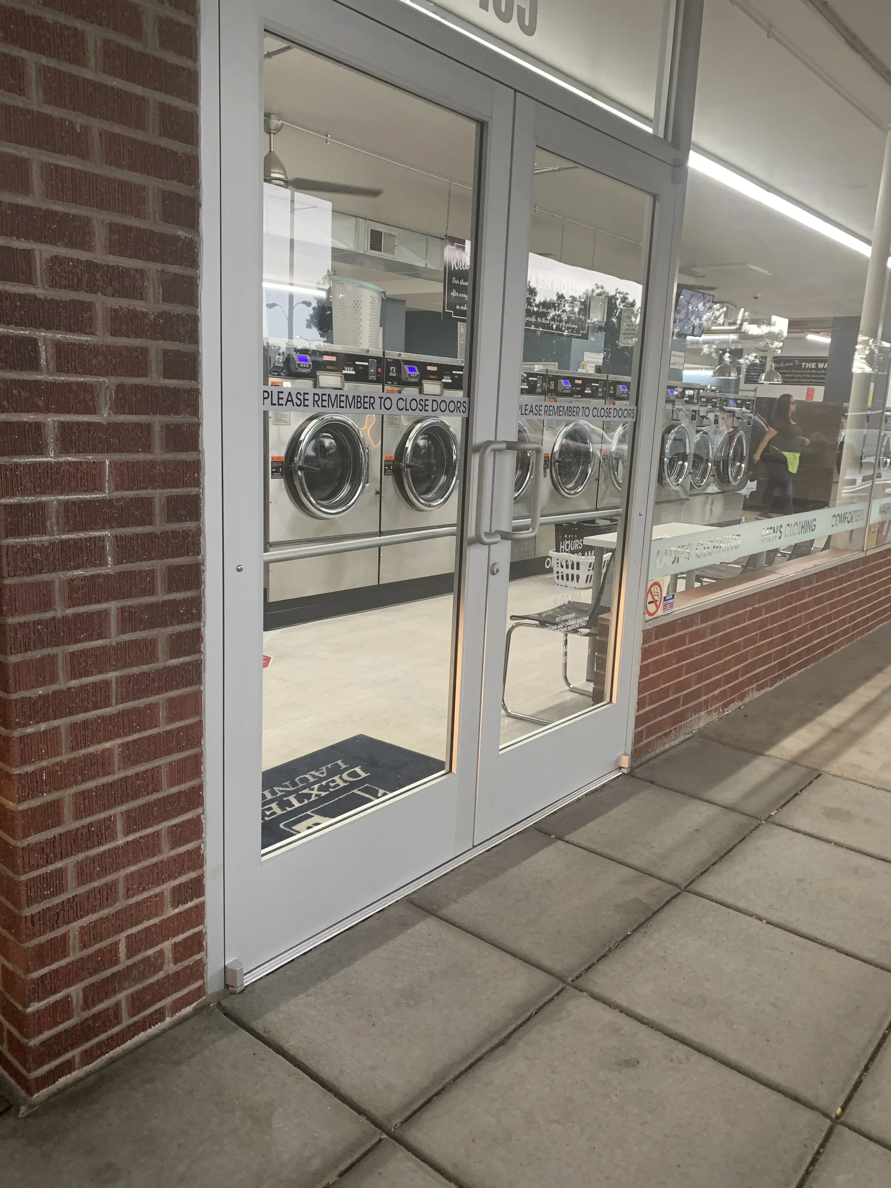 Wash House Laundromat and Drop Off Laundry Service thumbnail 18