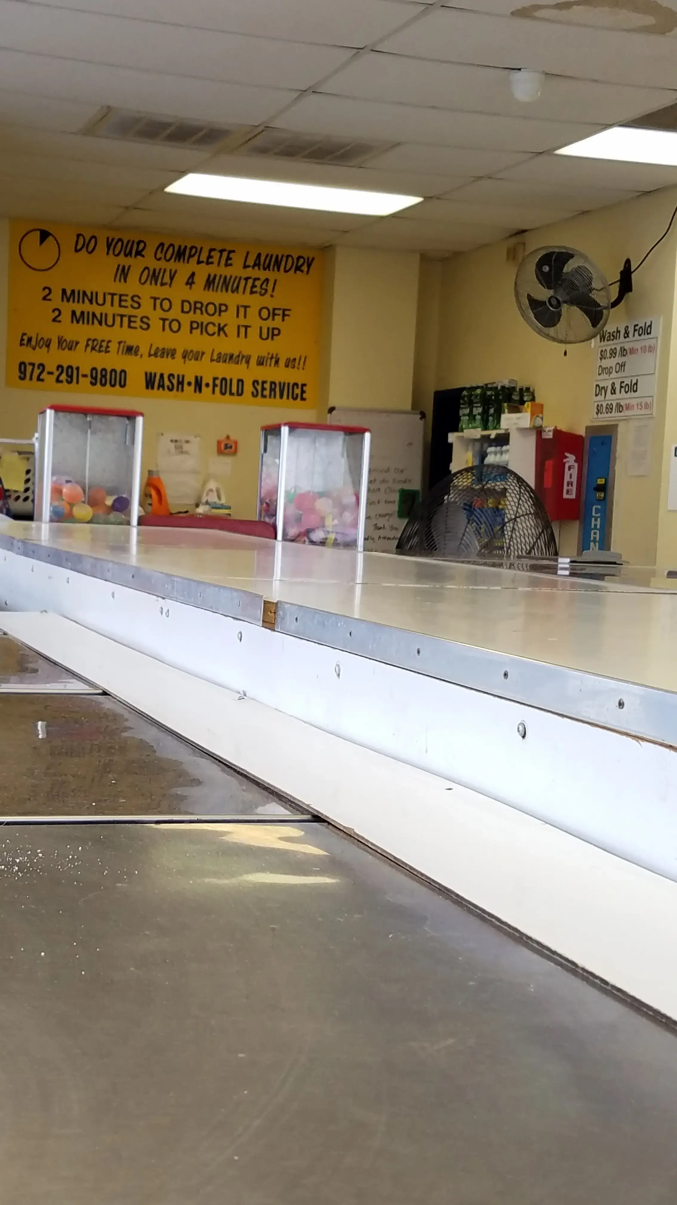 Wash-It-Kwik Super Laundry Center thumbnail 8