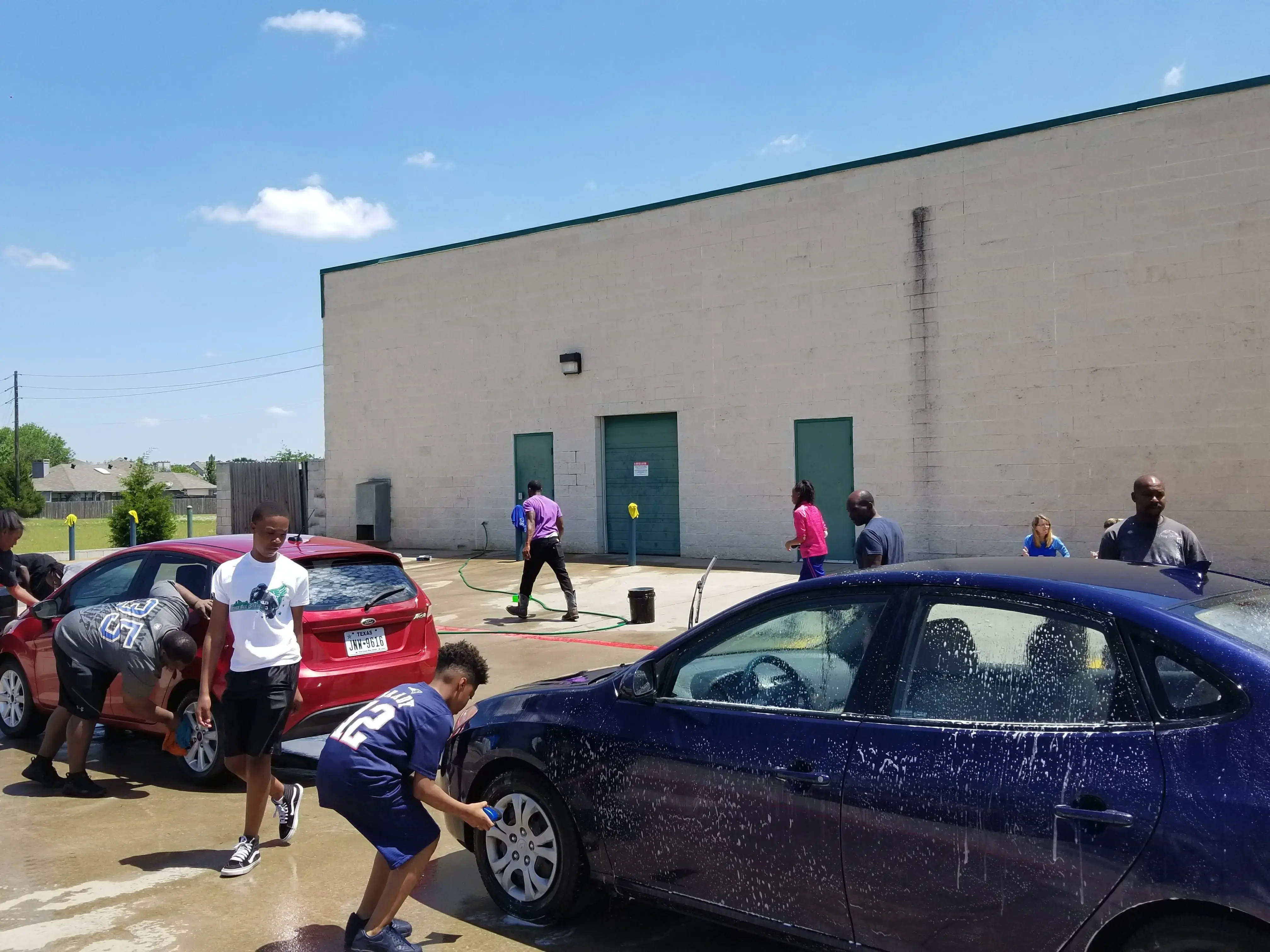 Wash-It-Kwik Super Laundry Center - Image 7